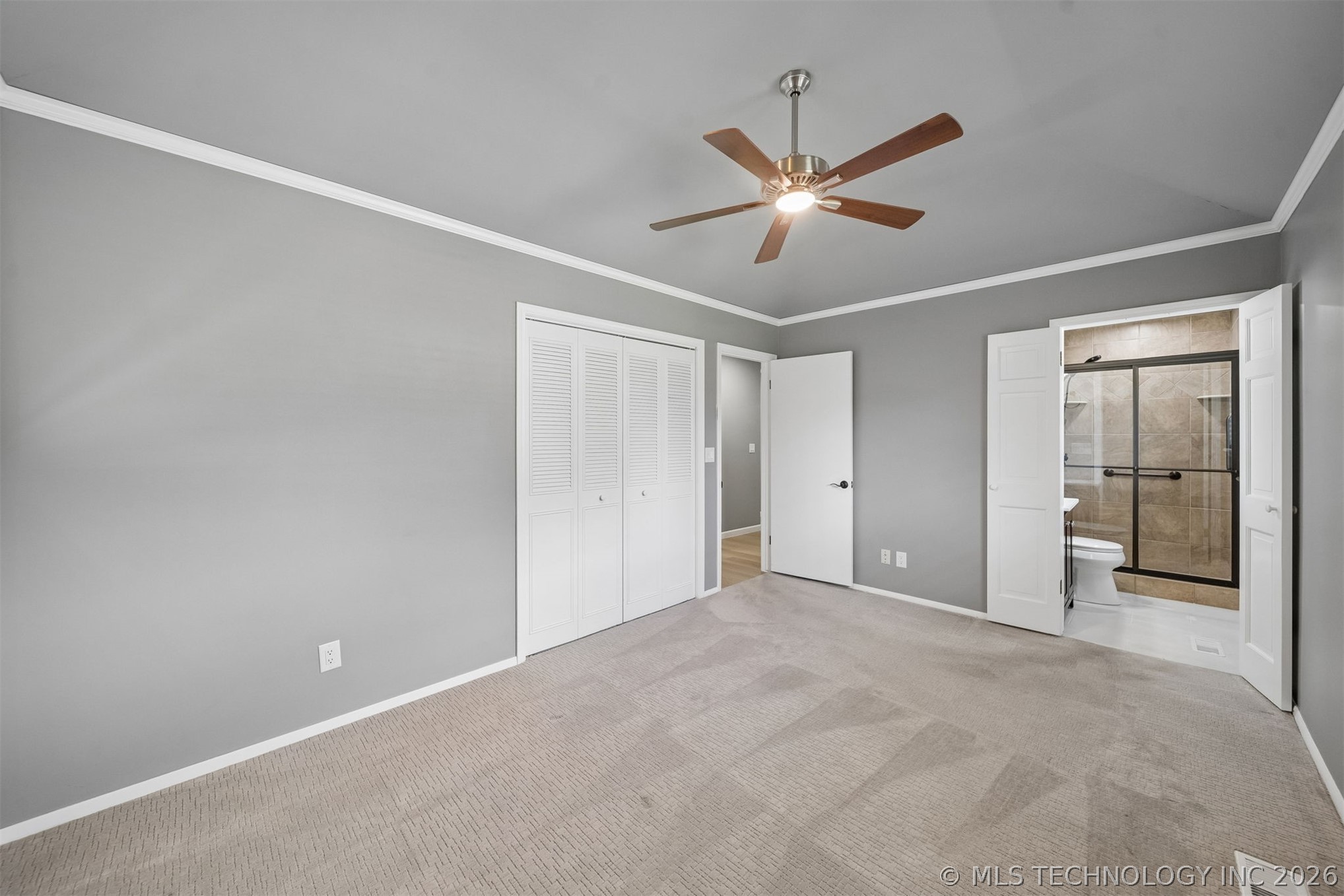 1863 E 57th Place Property Photo 14