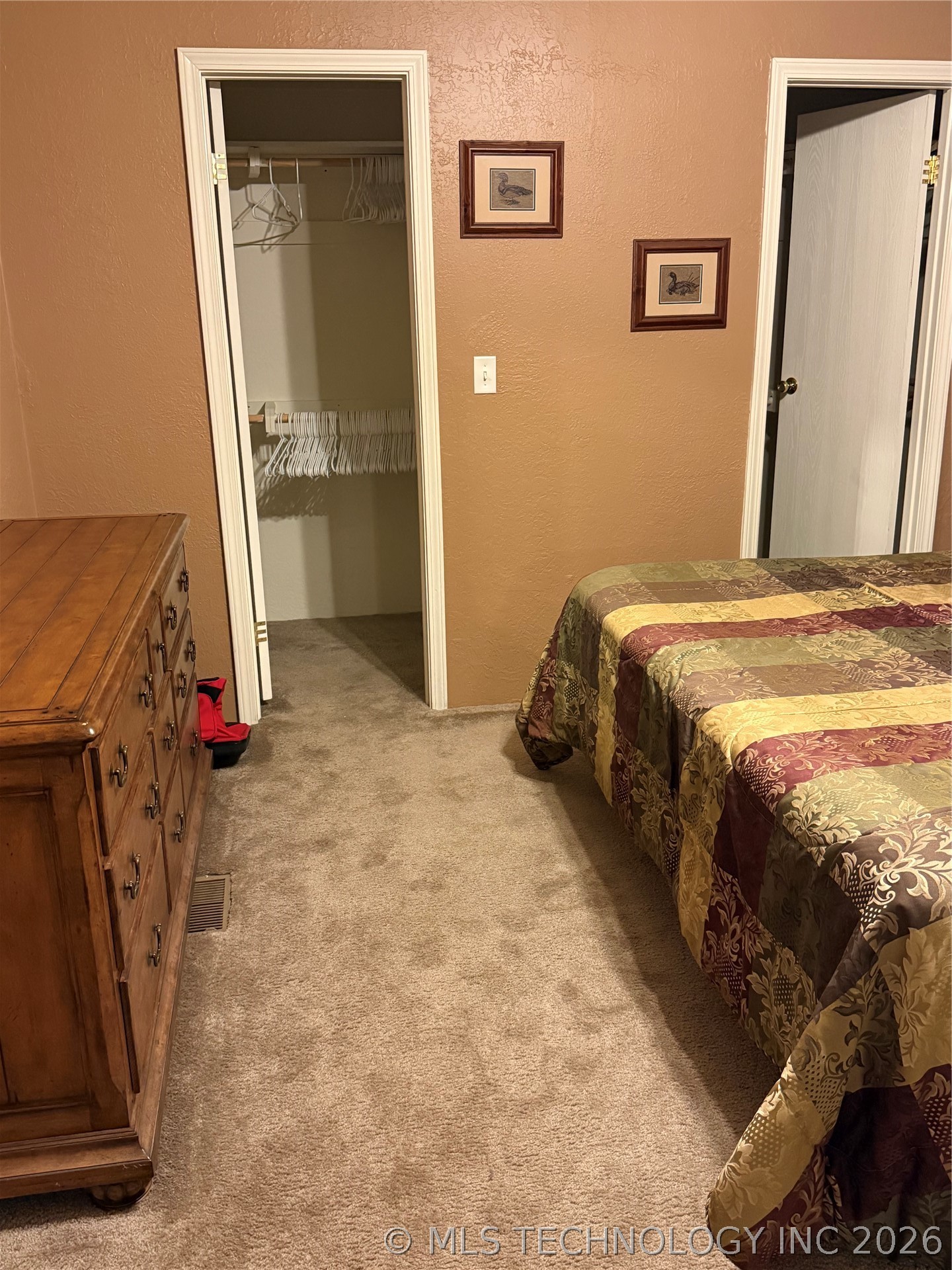 56677 E Brewer Road Property Photo 12