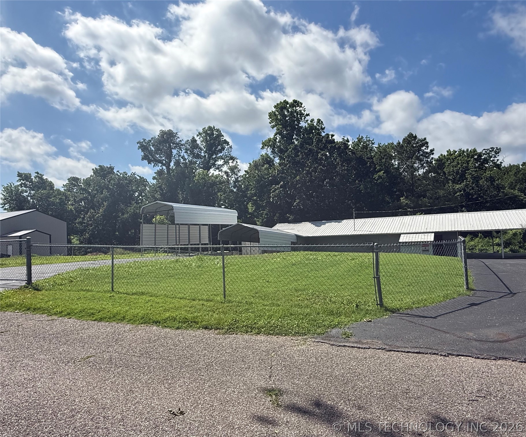 56677 E Brewer Road Property Photo 18