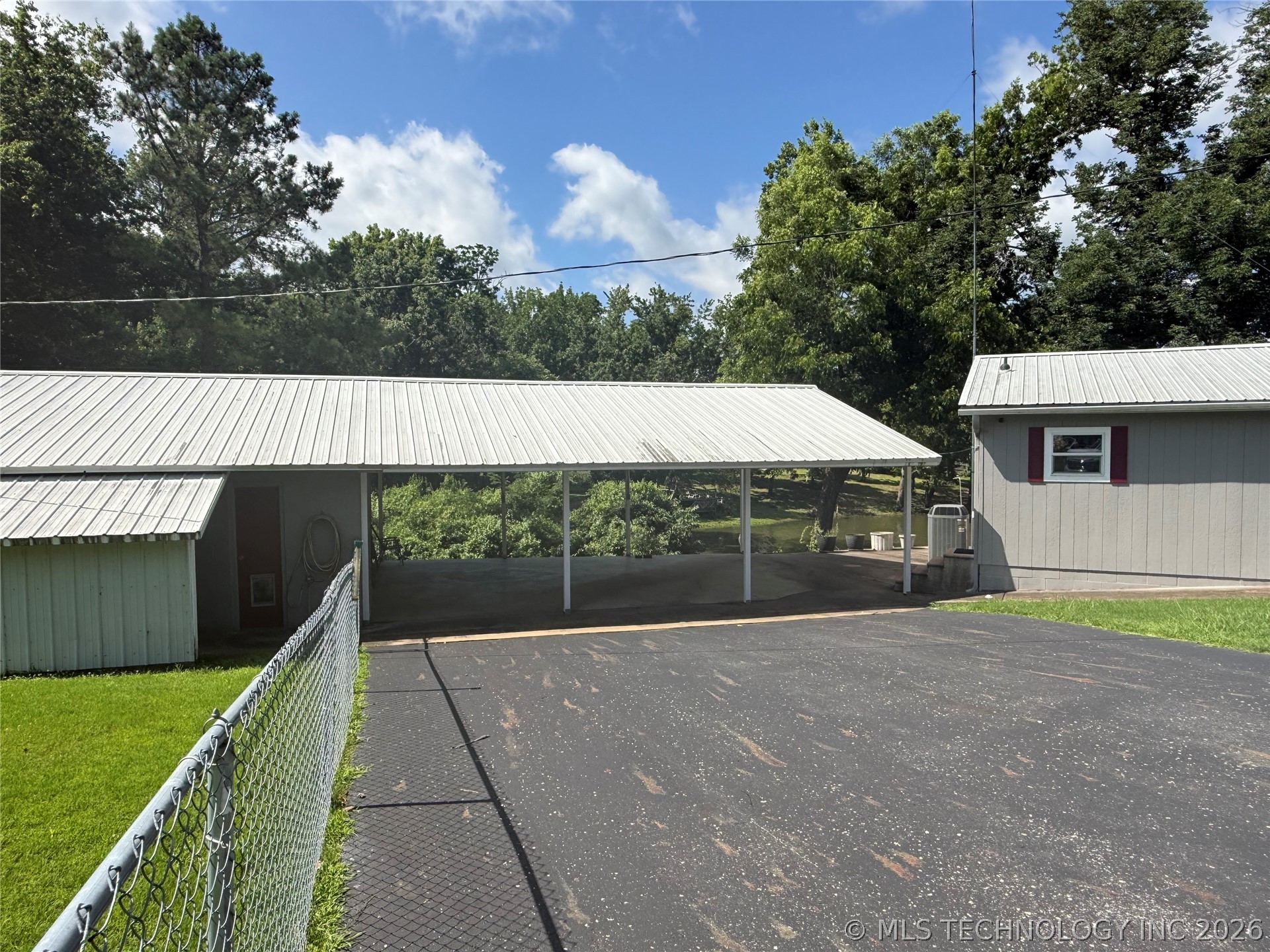 56677 E Brewer Road Property Photo 19
