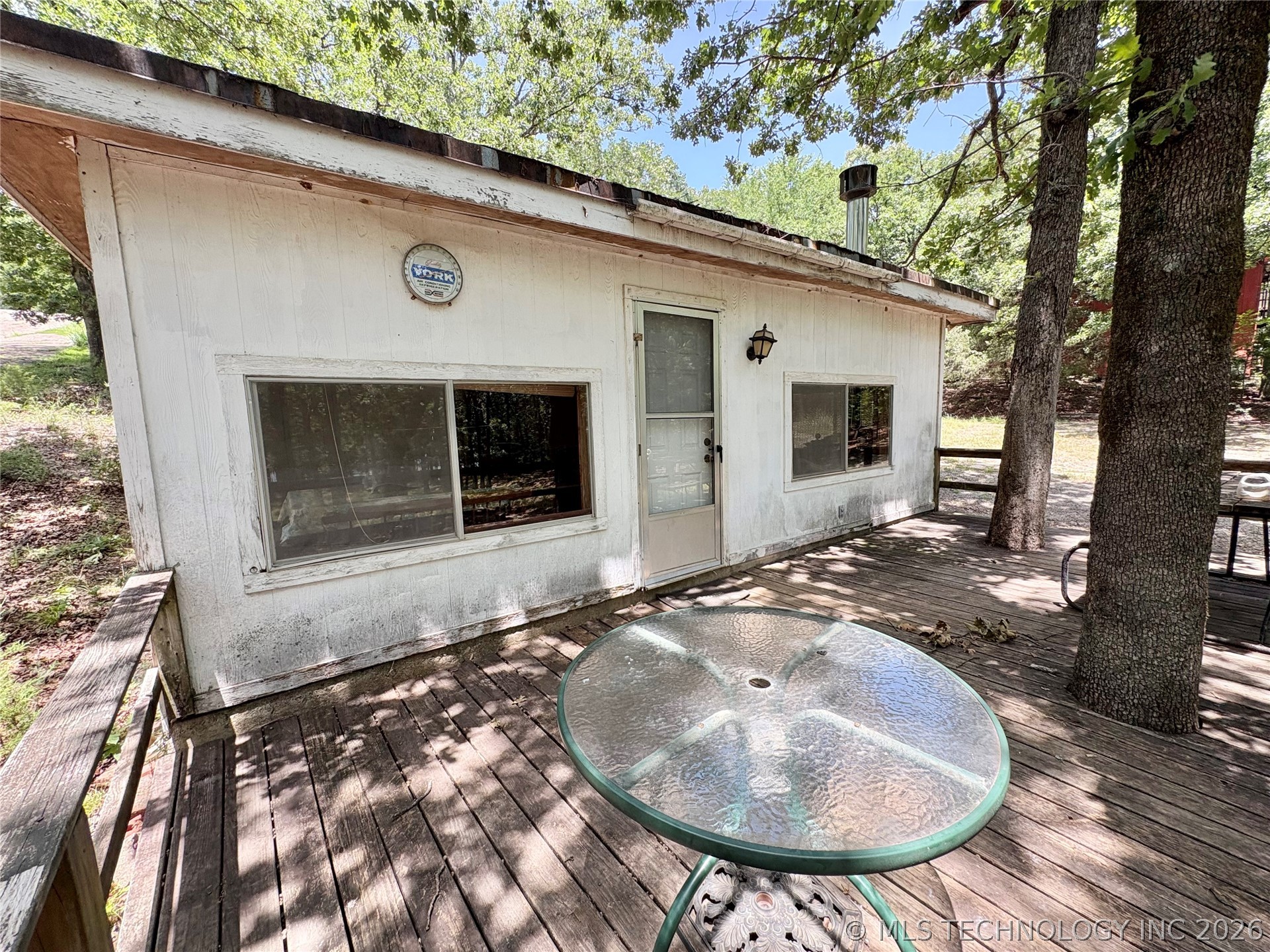 275 N Bk 1500 Road Property Photo 3