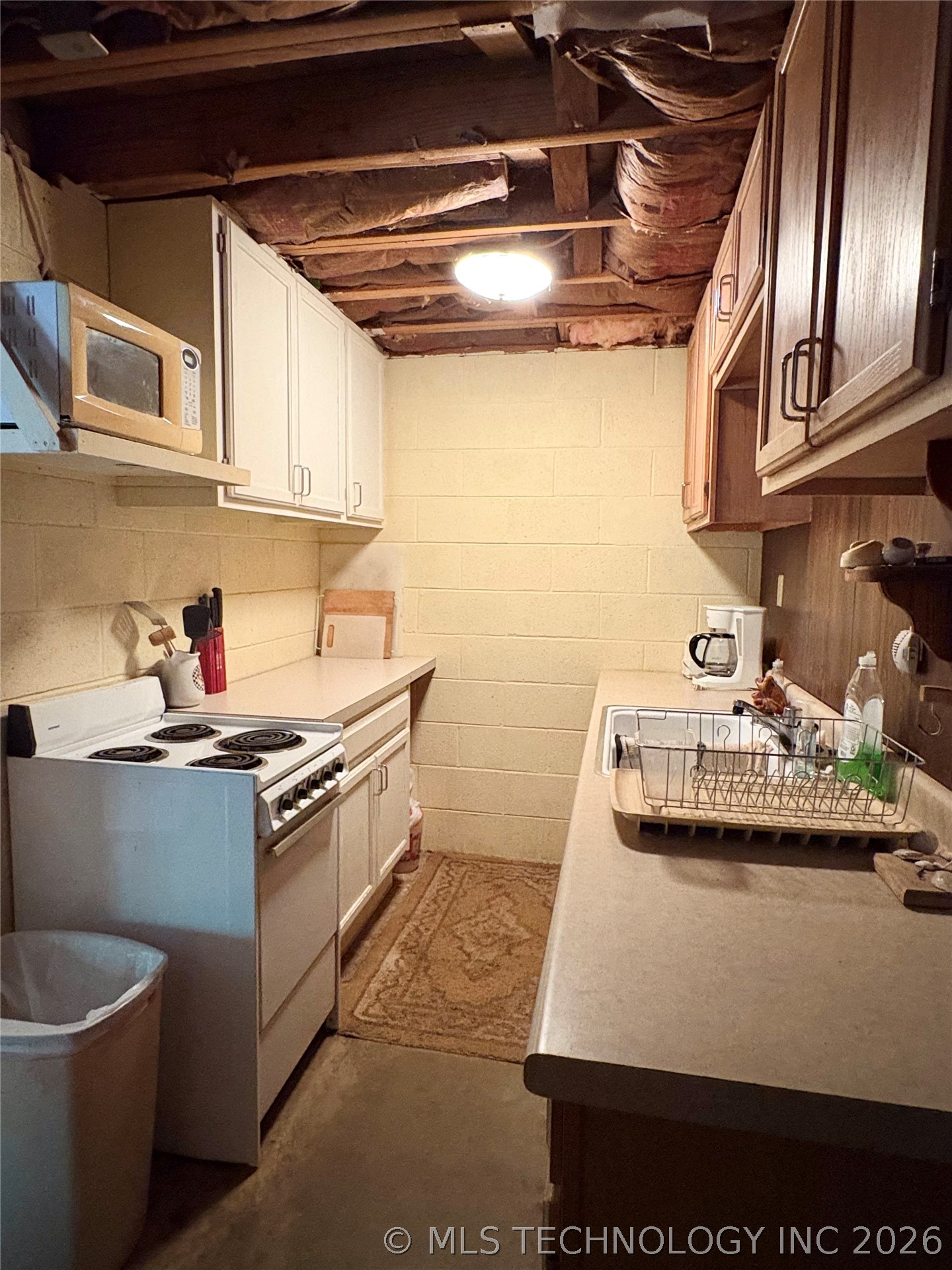 275 N Bk 1500 Road Property Photo 7