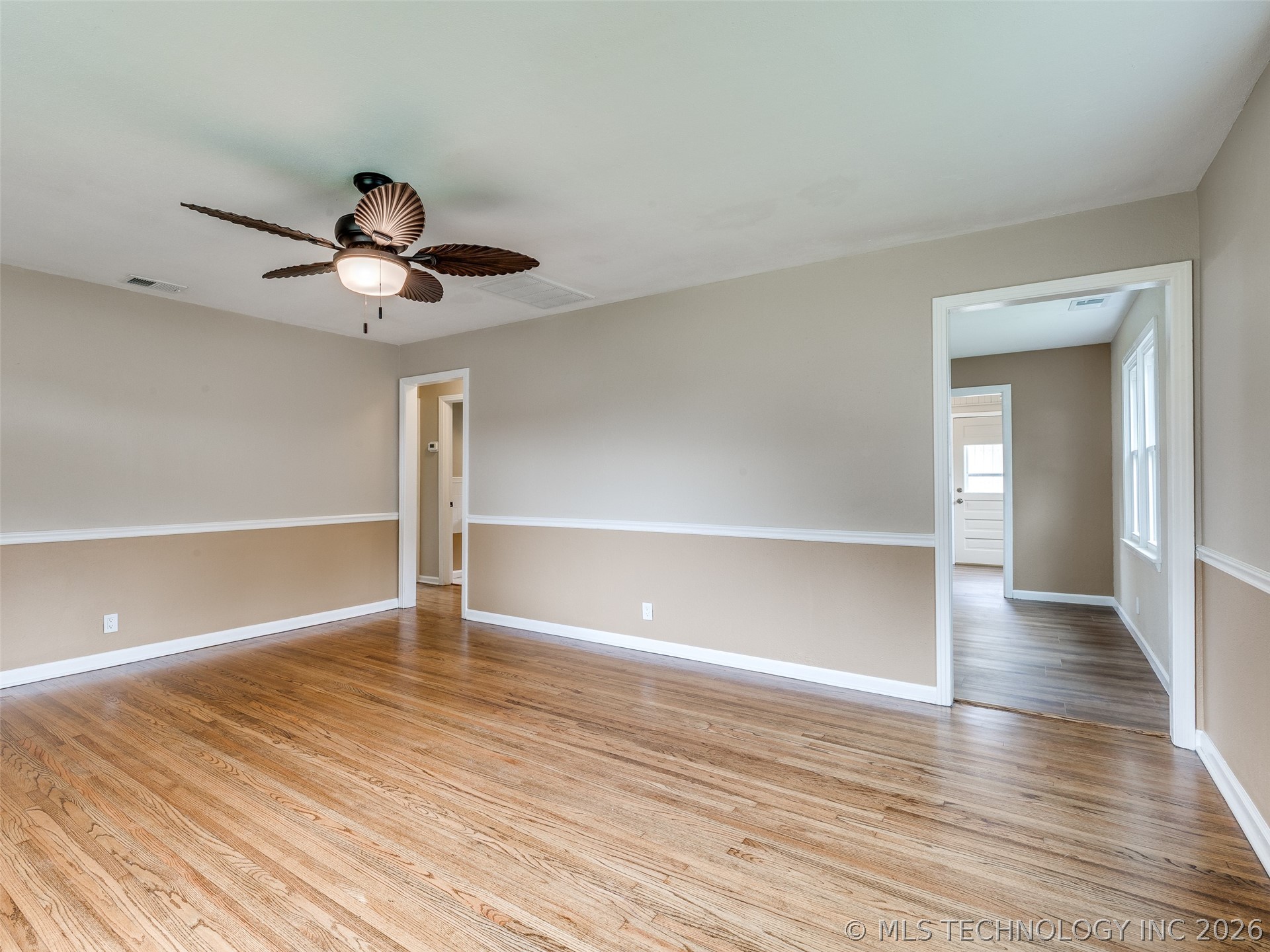 516 S 45th West Avenue Property Photo 6