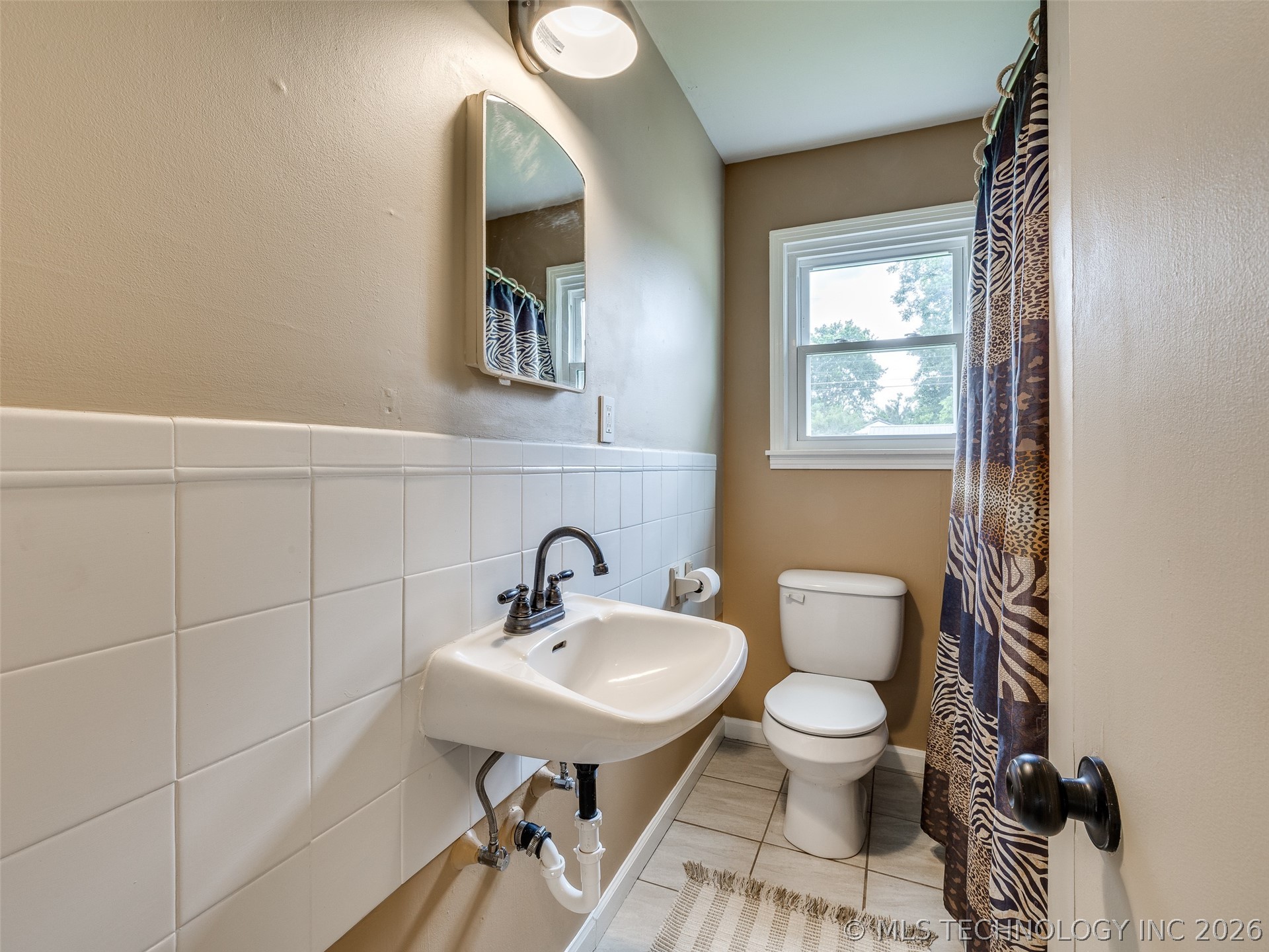 516 S 45th West Avenue Property Photo 10