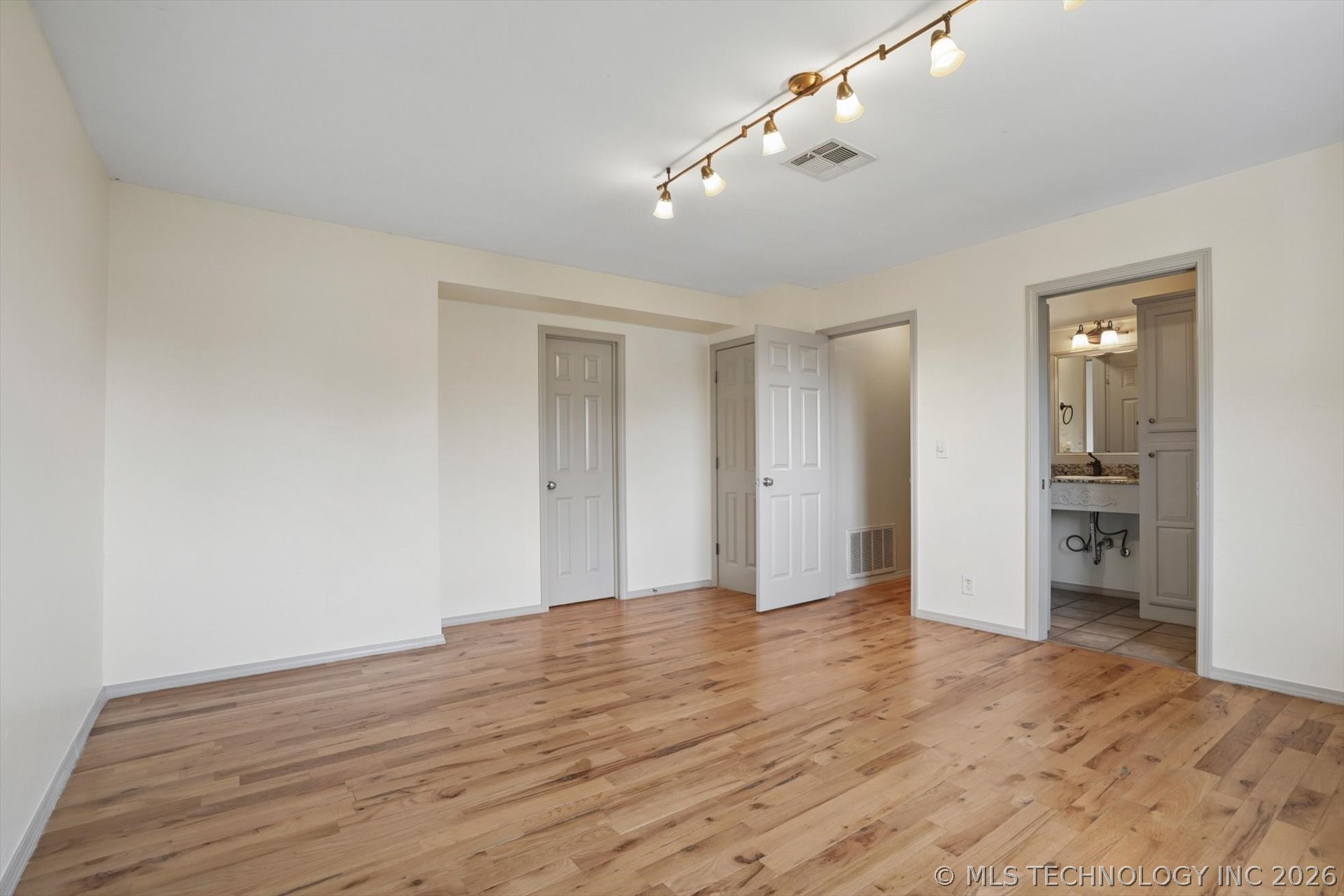 1216 S 31st Street Property Photo 33