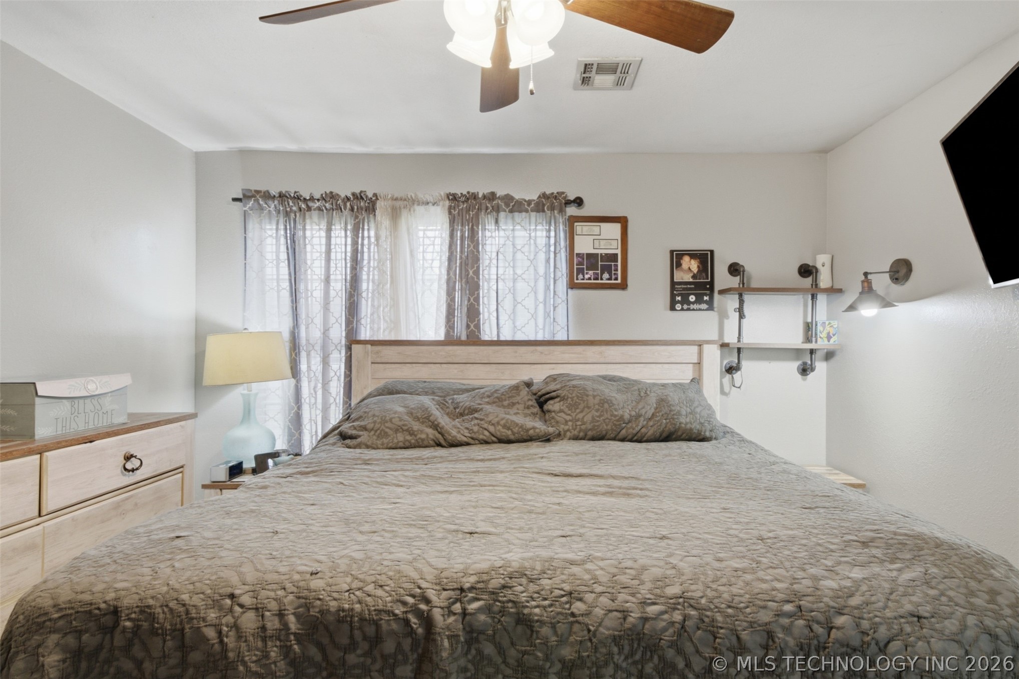 1 Secondine Court Property Photo 27