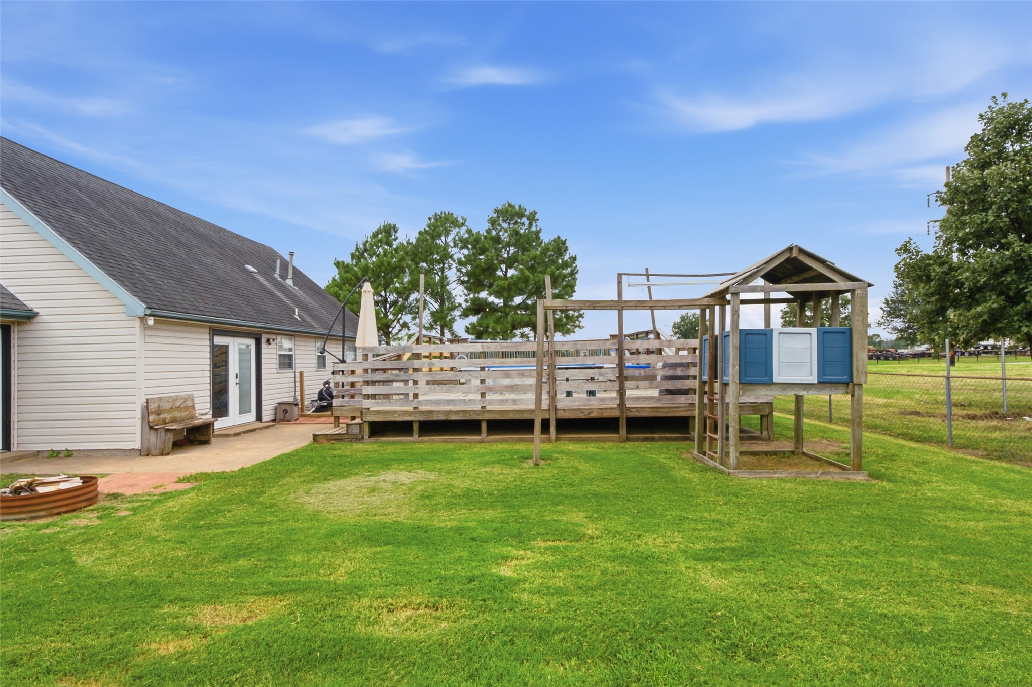 1 Secondine Court Property Photo 40