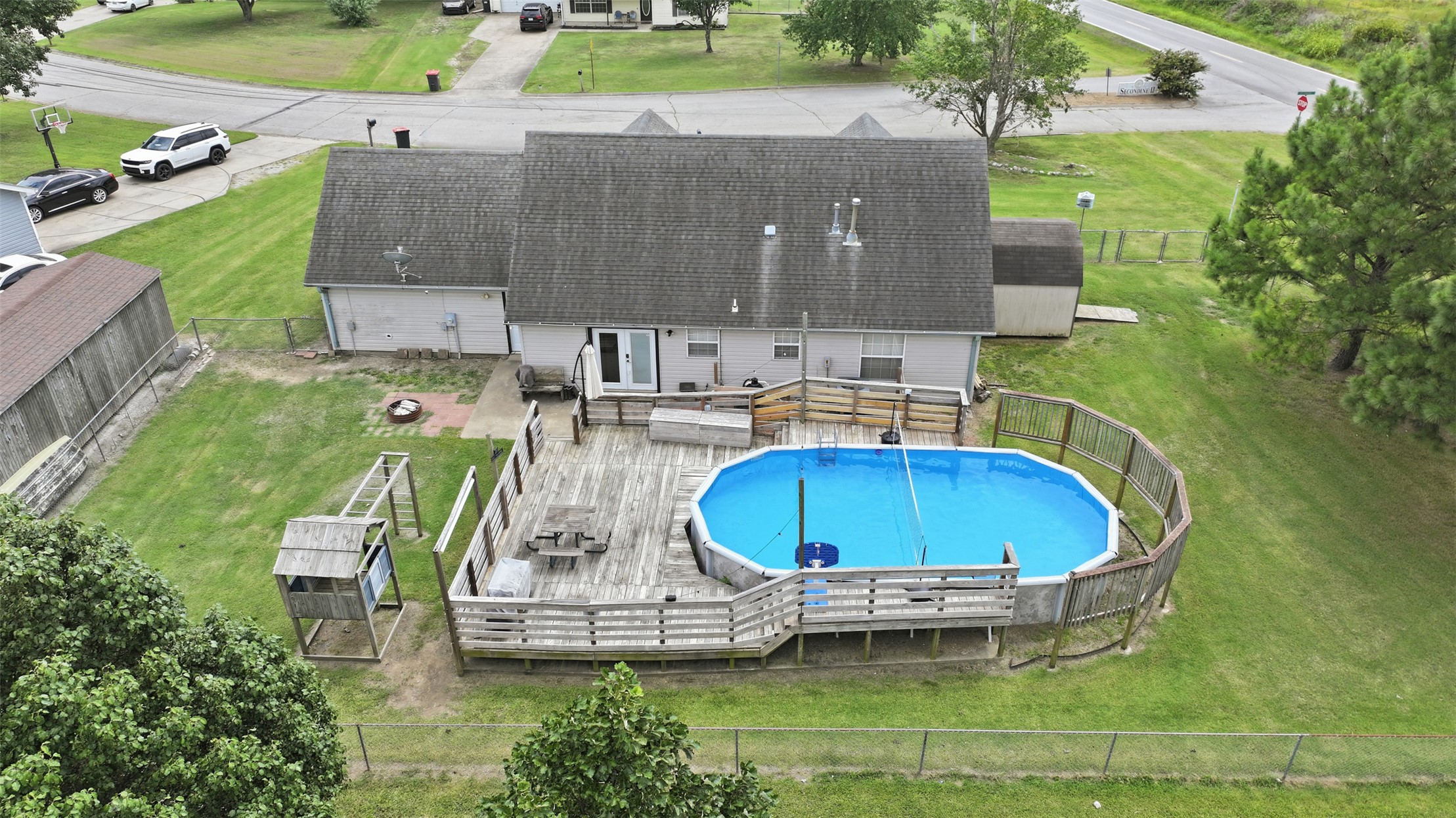 1 Secondine Court Property Photo 48