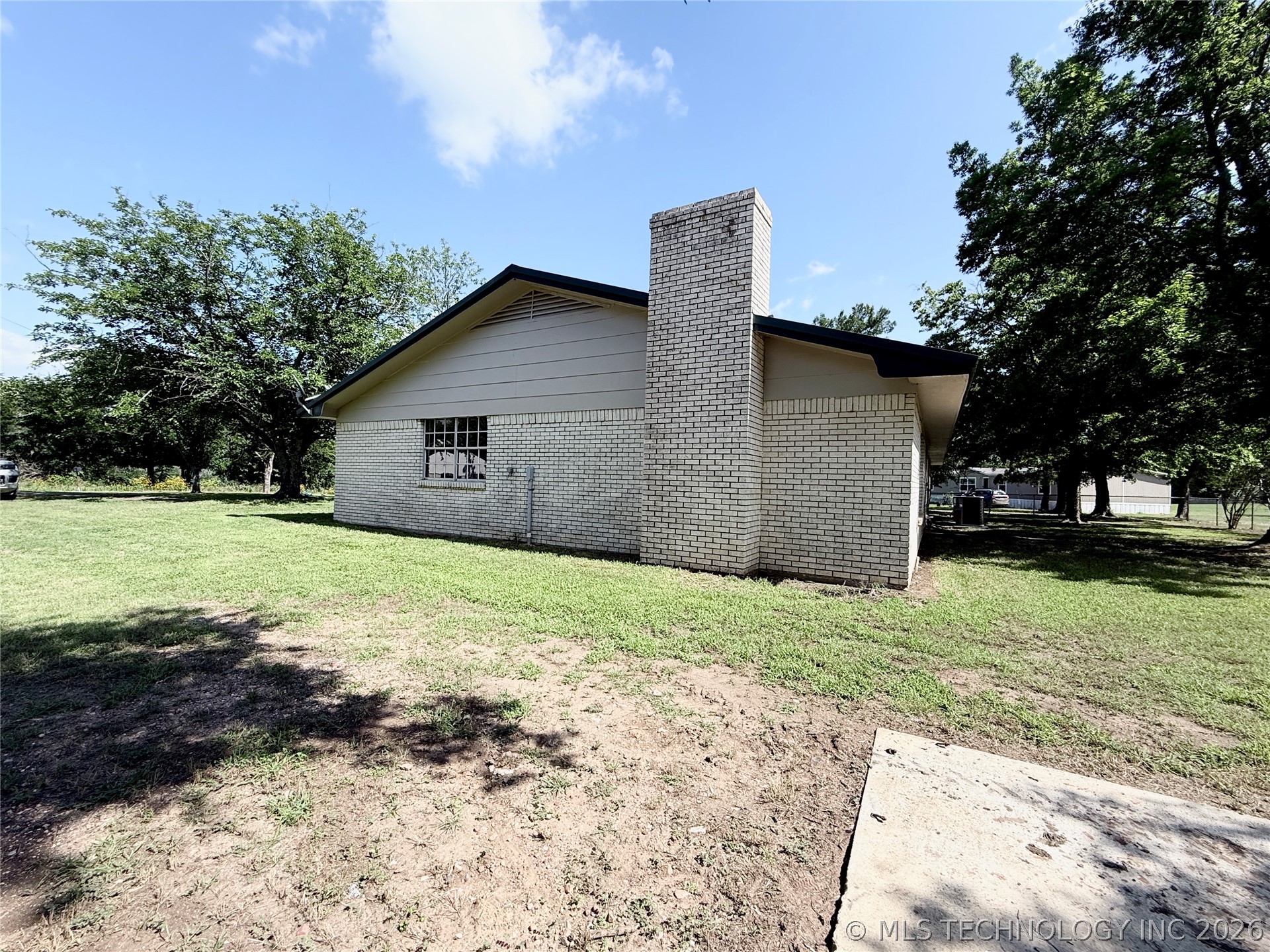 2835 Roy Roberts Road Property Photo 10