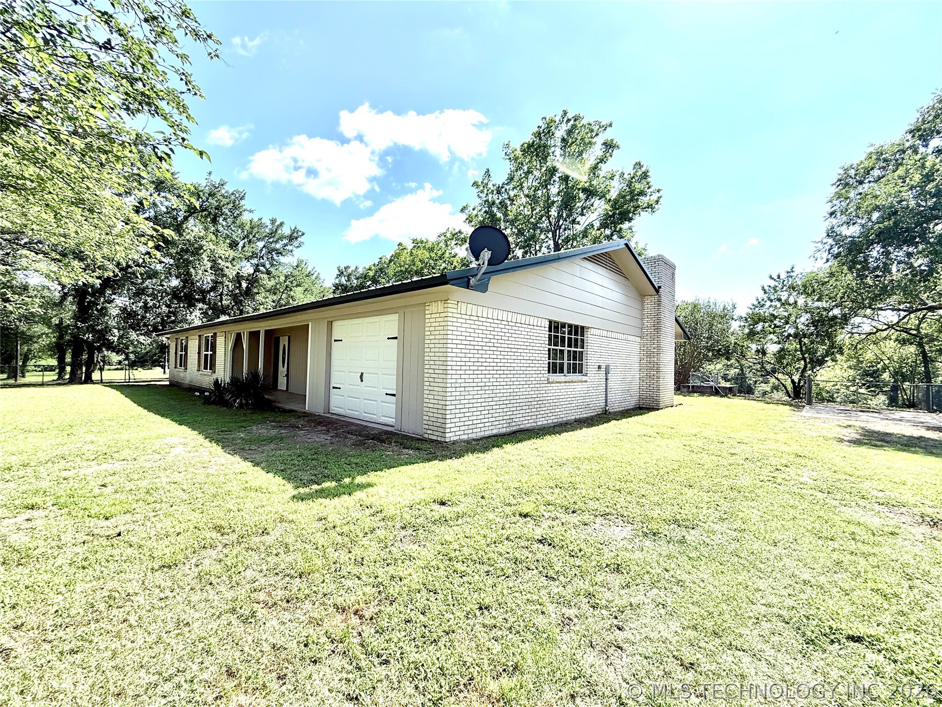 2835 Roy Roberts Road Property Photo 11