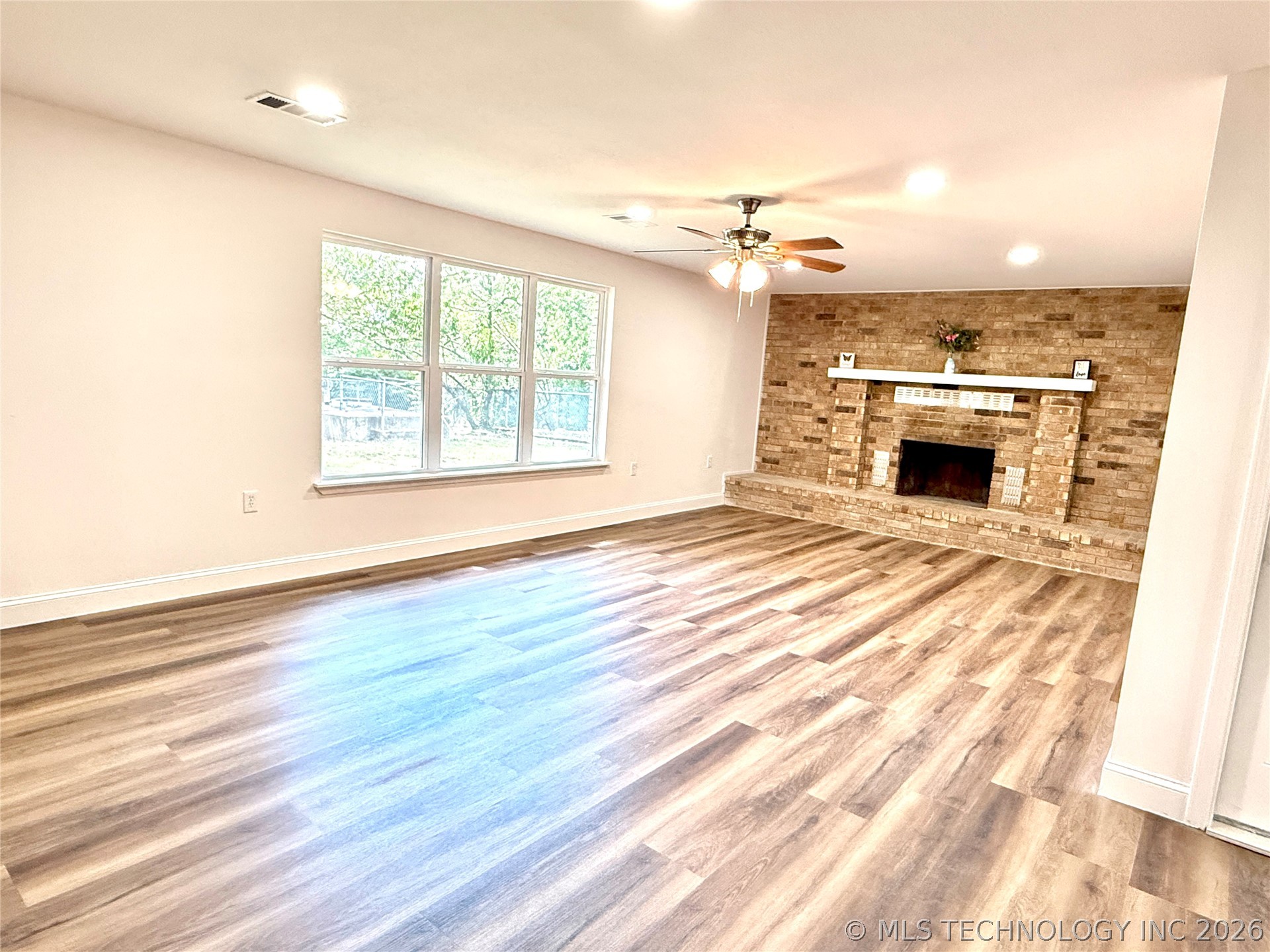 2835 Roy Roberts Road Property Photo 14
