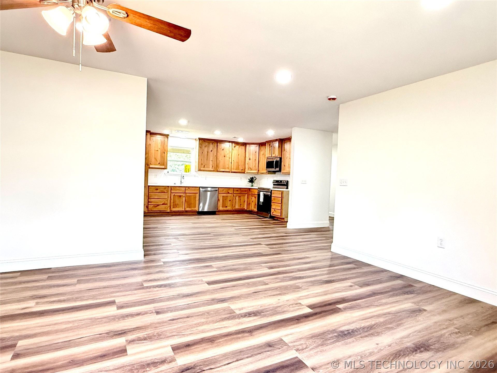 2835 Roy Roberts Road Property Photo 17