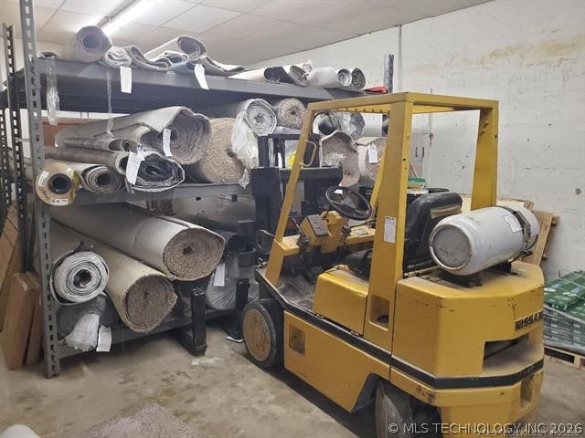 507 W Broadway Street Property Photo 12