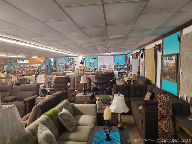 507 W Broadway Street Property Photo 13