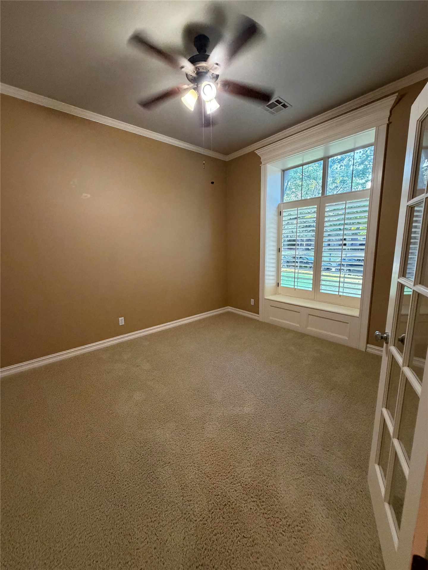 8664 E 103rd Street Property Photo 5