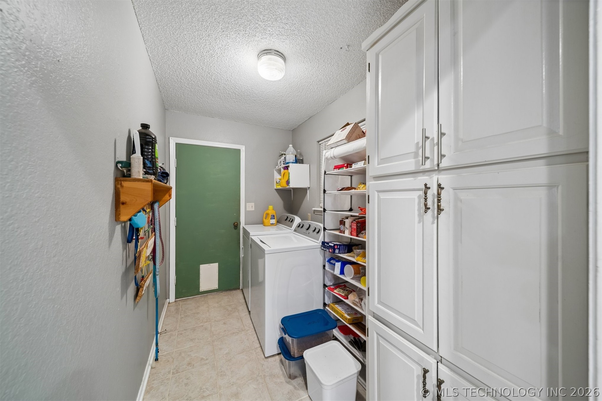 21585 S Glenwood Drive Property Photo 19