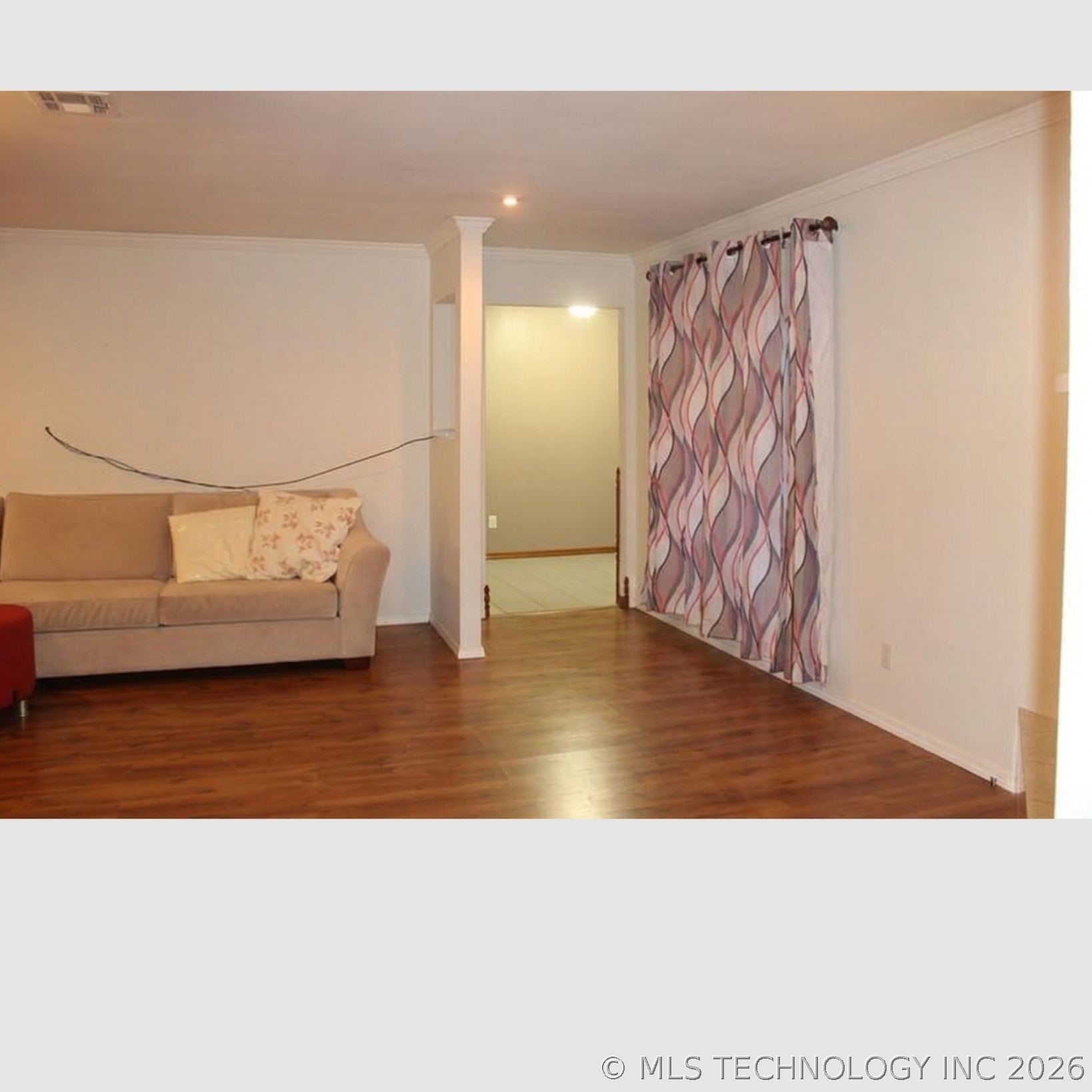 314 W Sandy Creek Road Property Photo 4