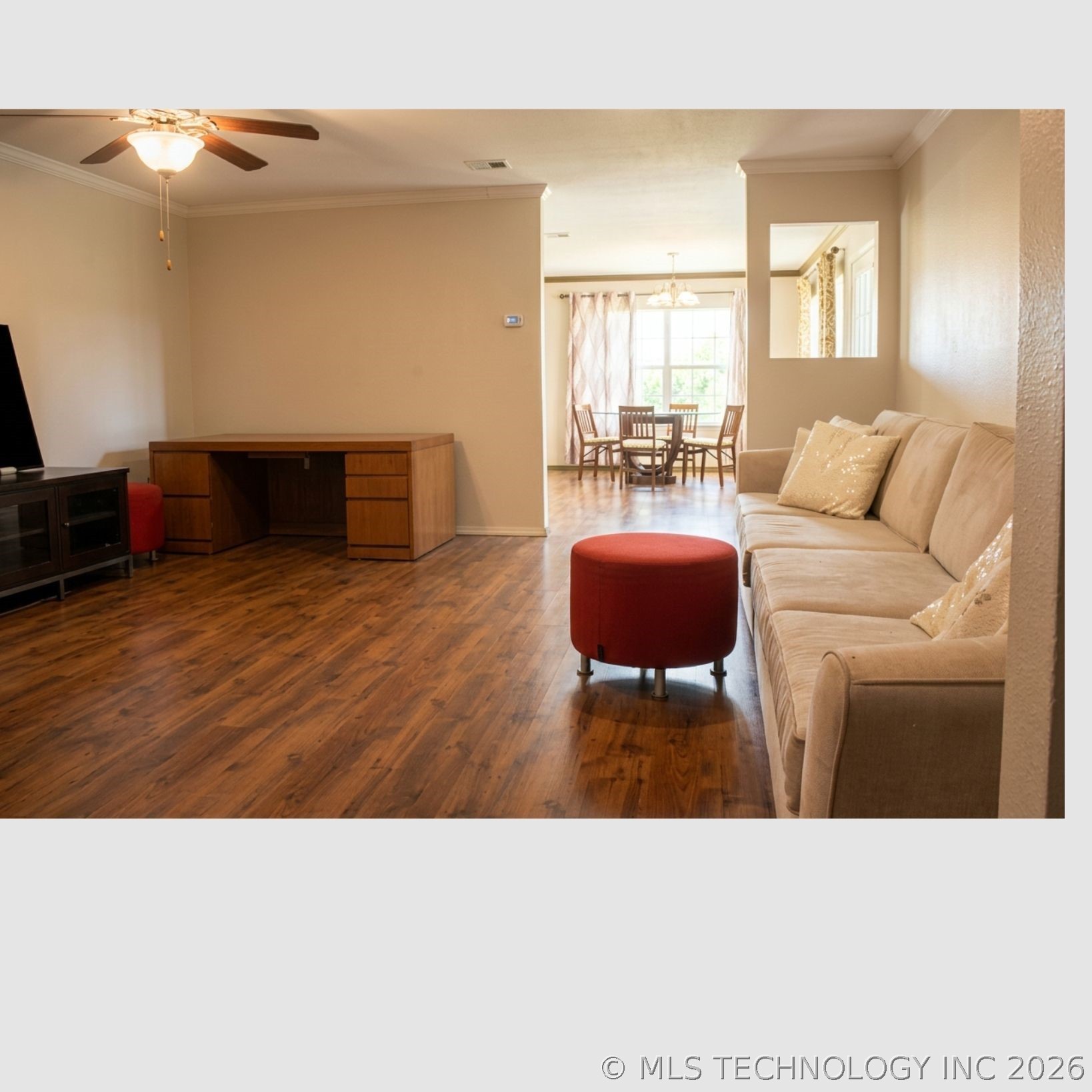 314 W Sandy Creek Road Property Photo 6