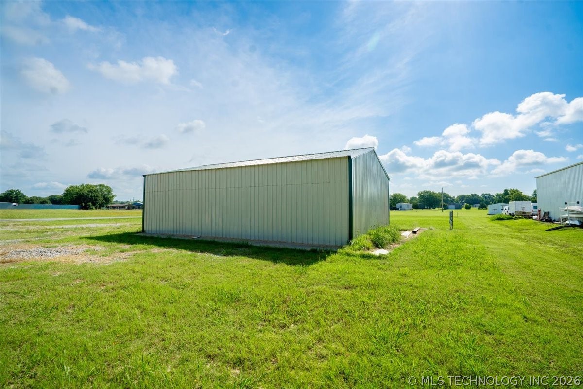 114445 S 4201 Property Photo 1