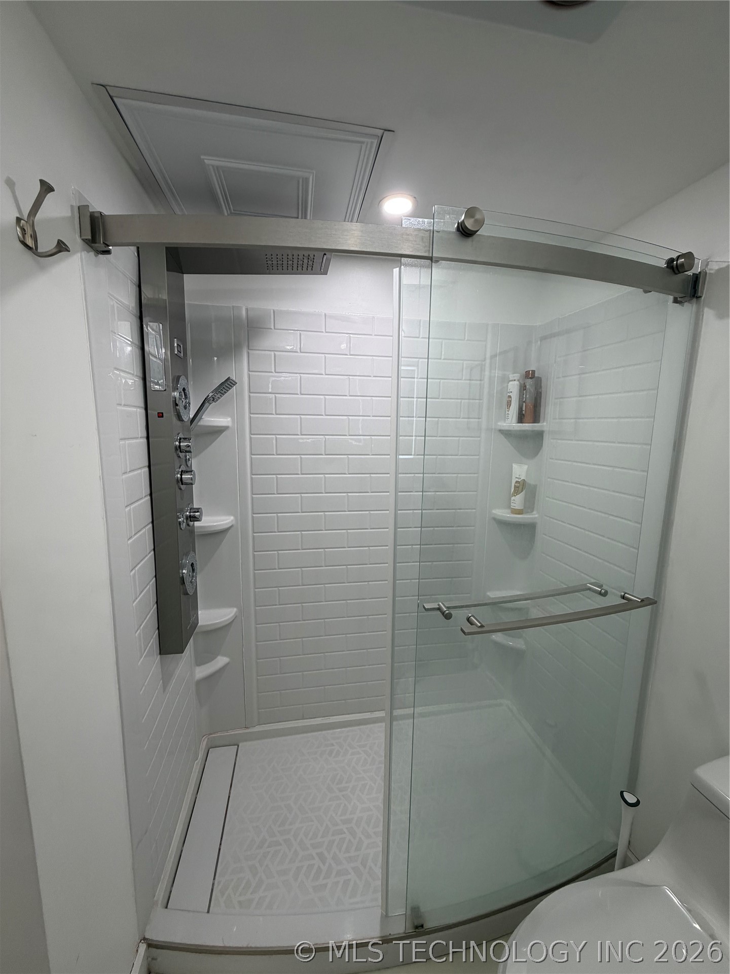2622768 Property Photo 24