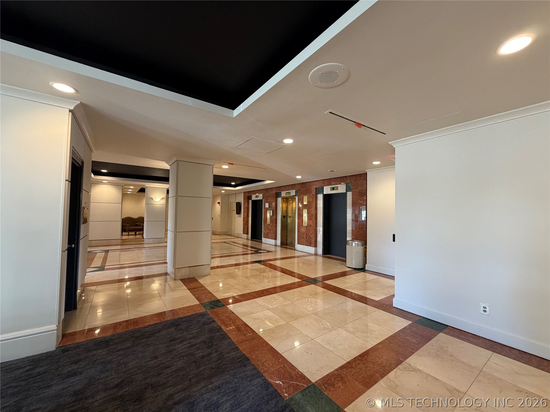 2622768 Property Photo 25