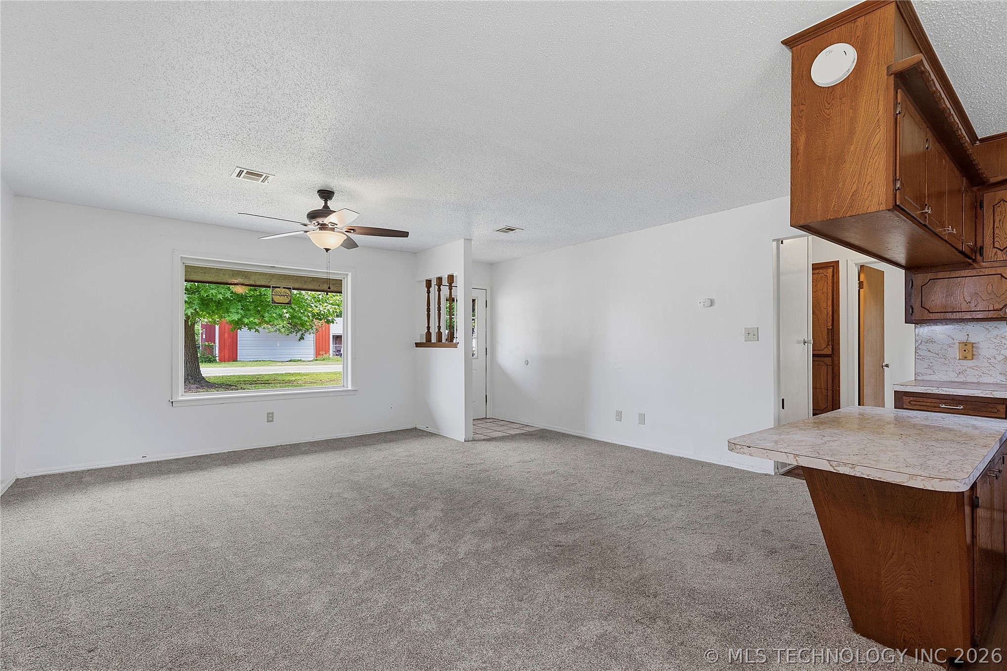 551 Delaware Avenue Property Photo 7