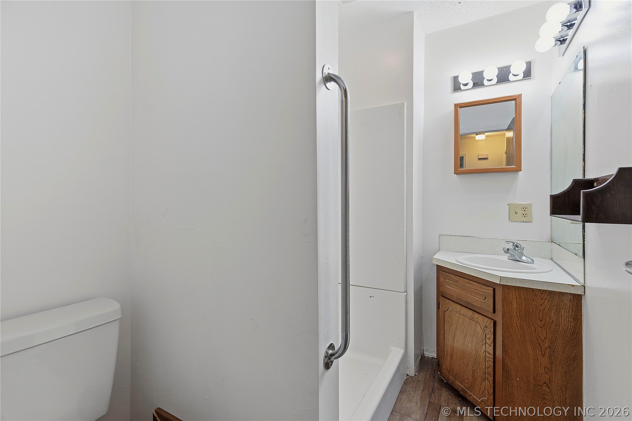 551 Delaware Avenue Property Photo 10