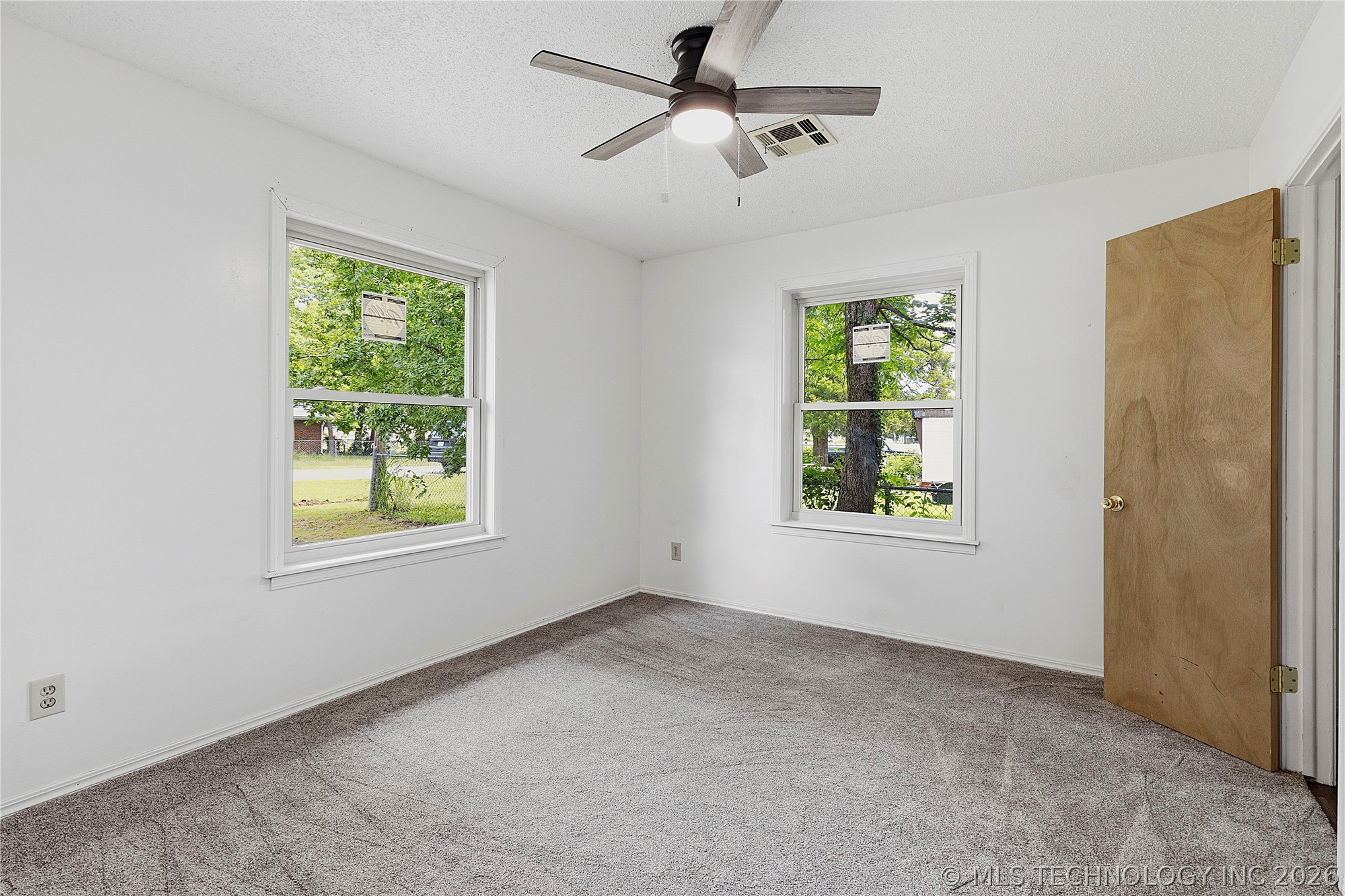 551 Delaware Avenue Property Photo 13