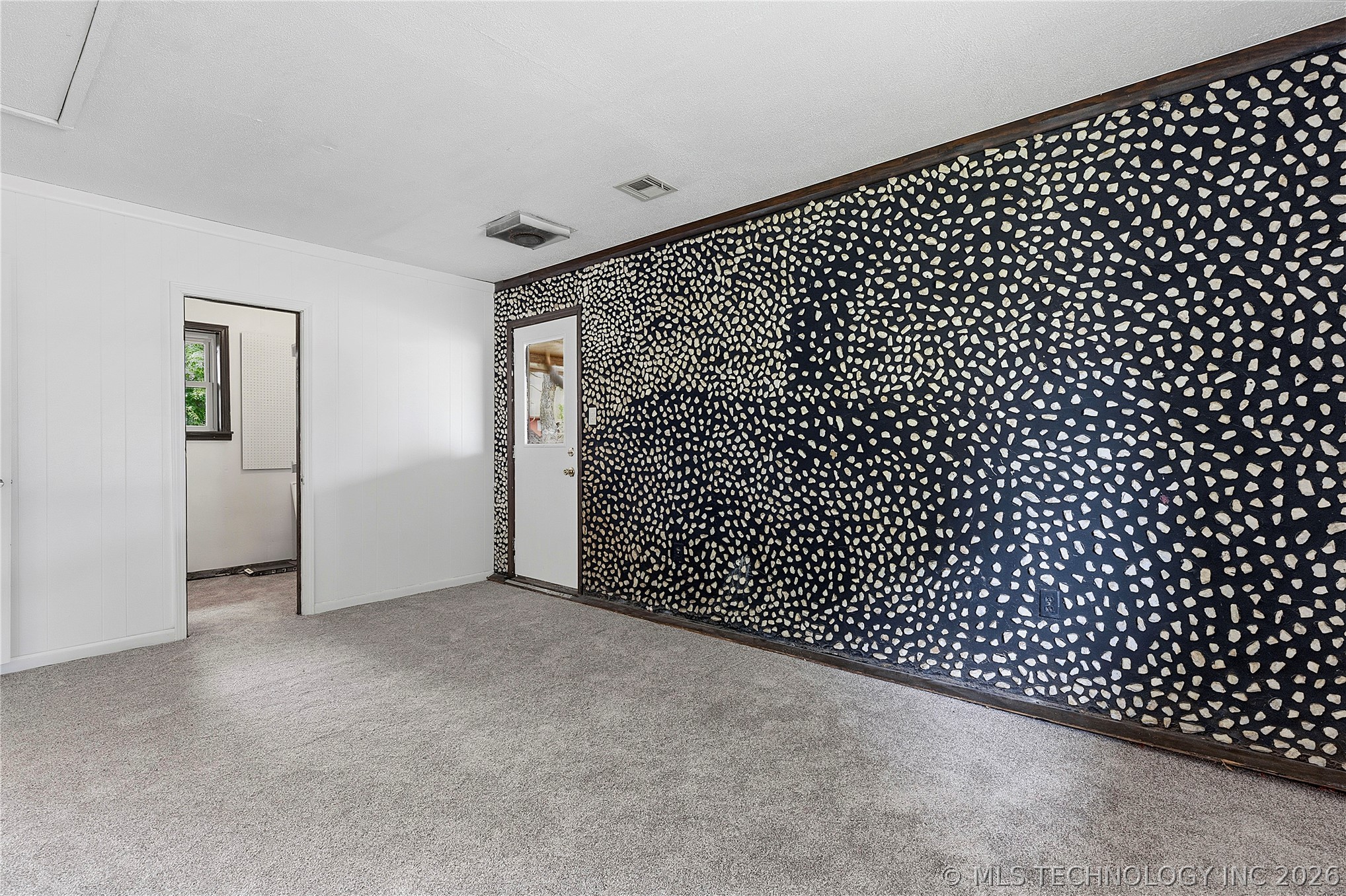 551 Delaware Avenue Property Photo 20