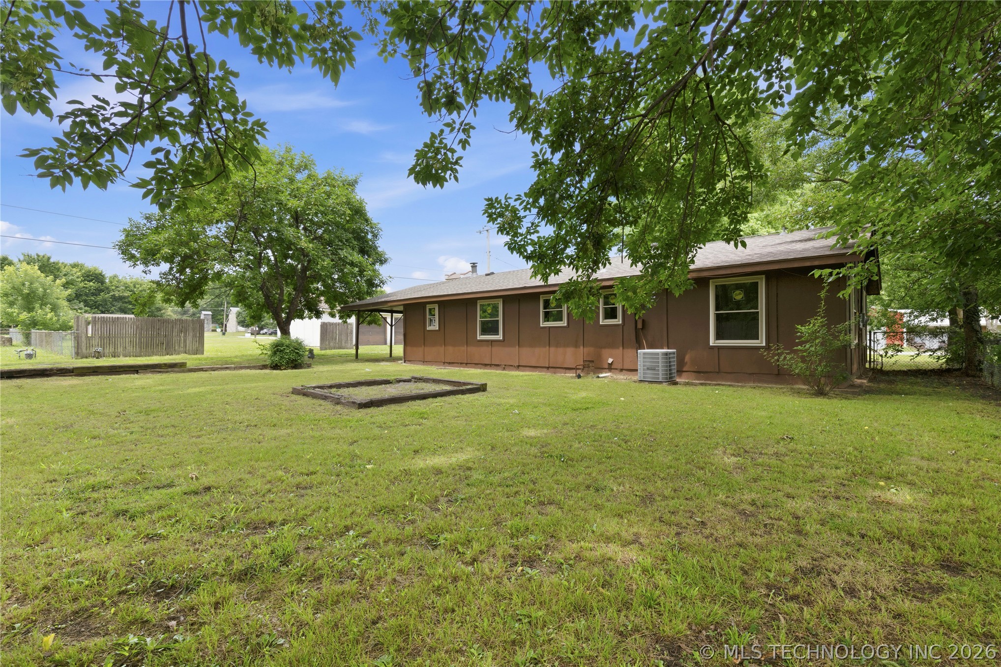 551 Delaware Avenue Property Photo 22