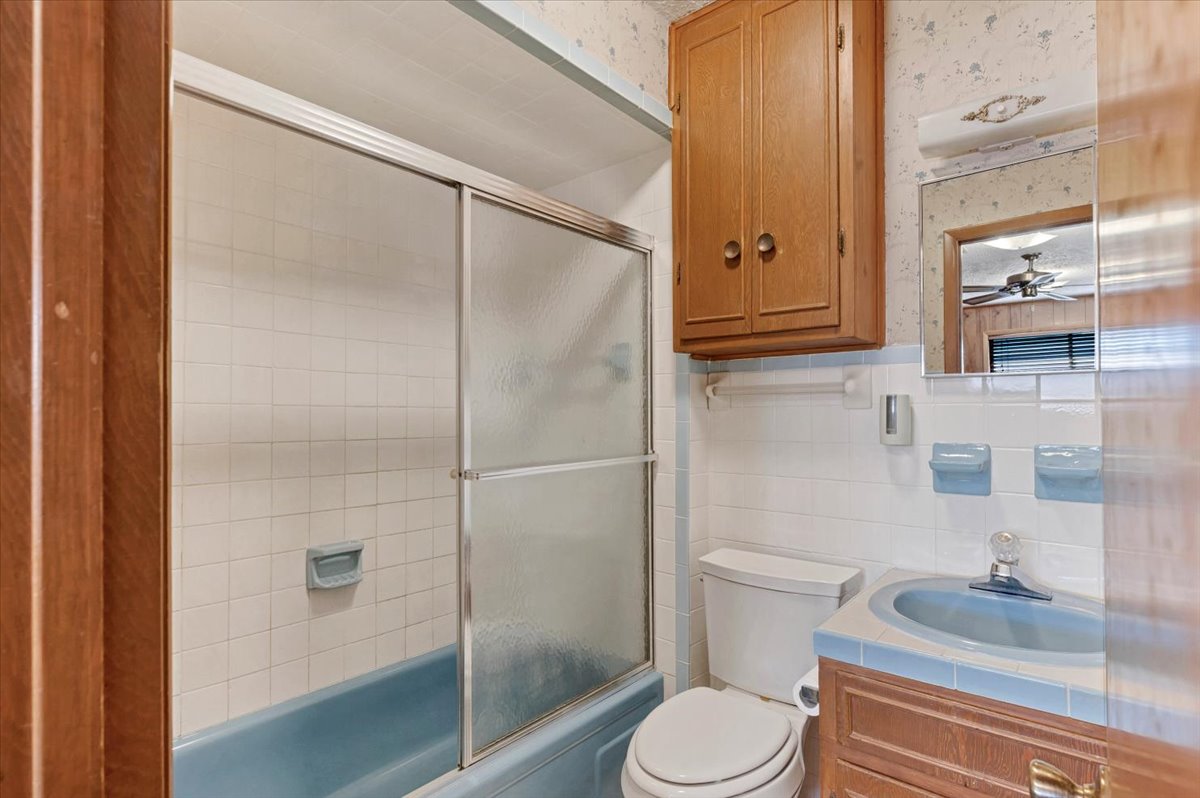 108 W Paul Street Property Photo 33