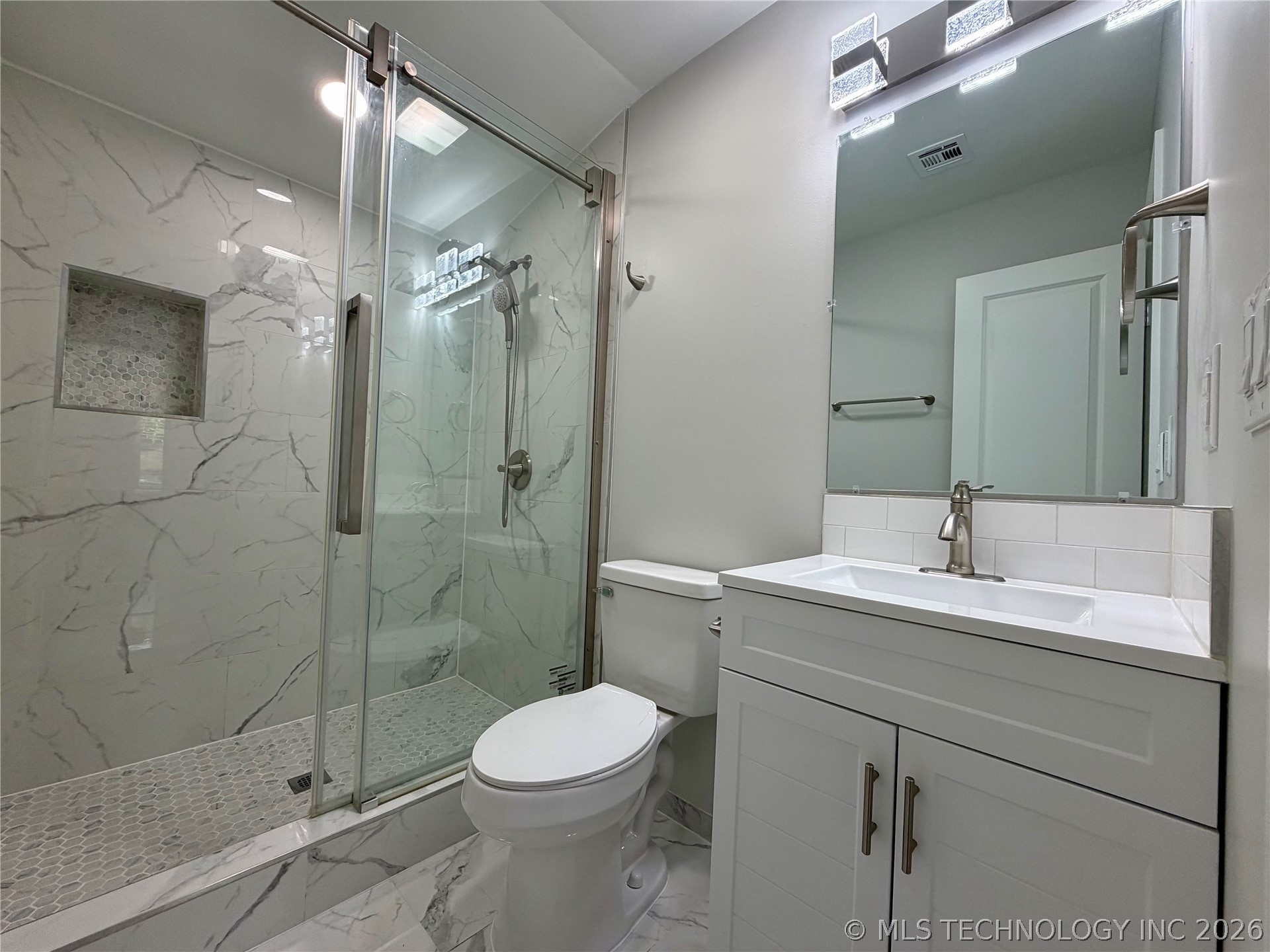 5315 E 33rd Street Property Photo 8