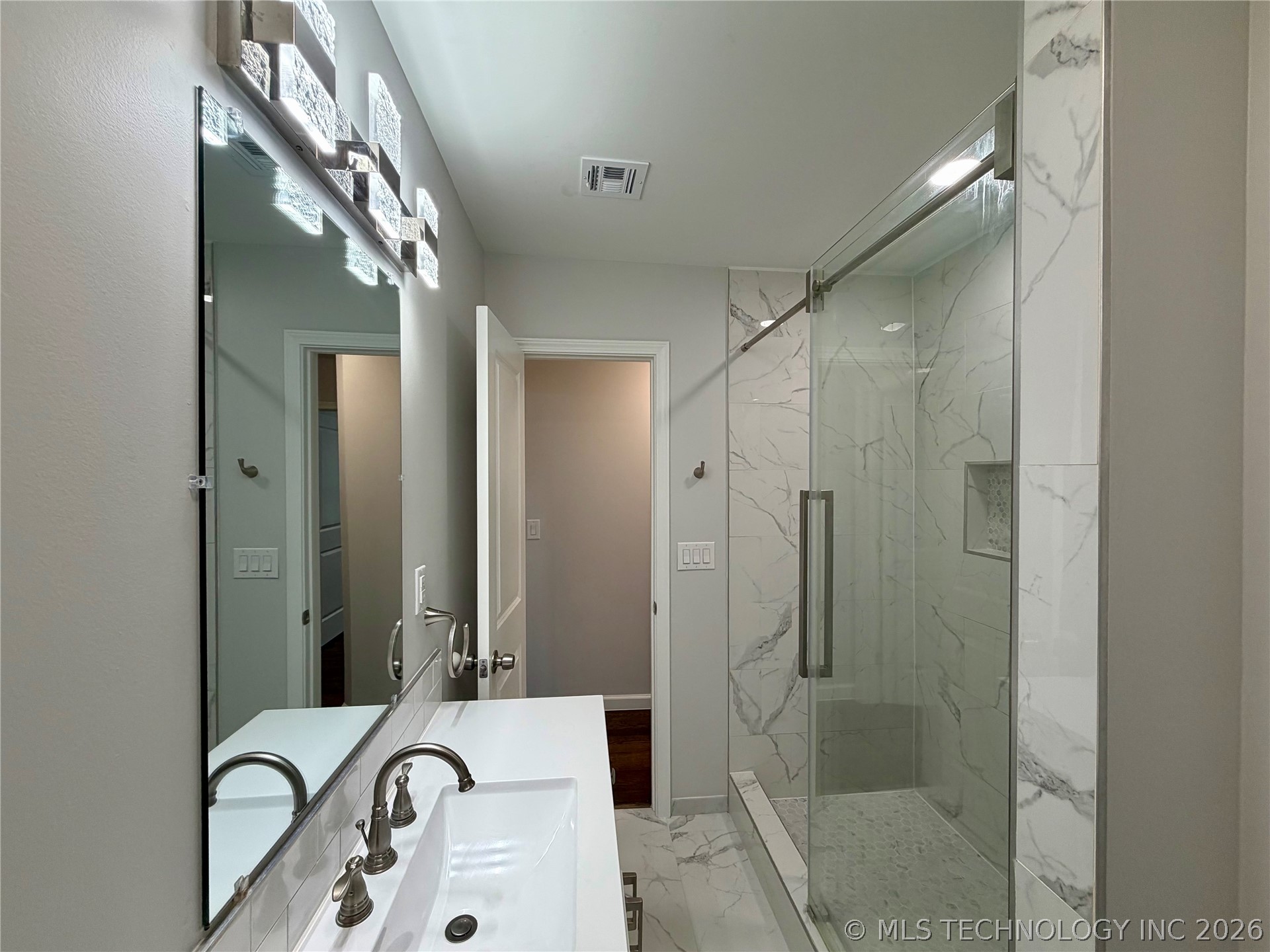 5315 E 33rd Street Property Photo 13