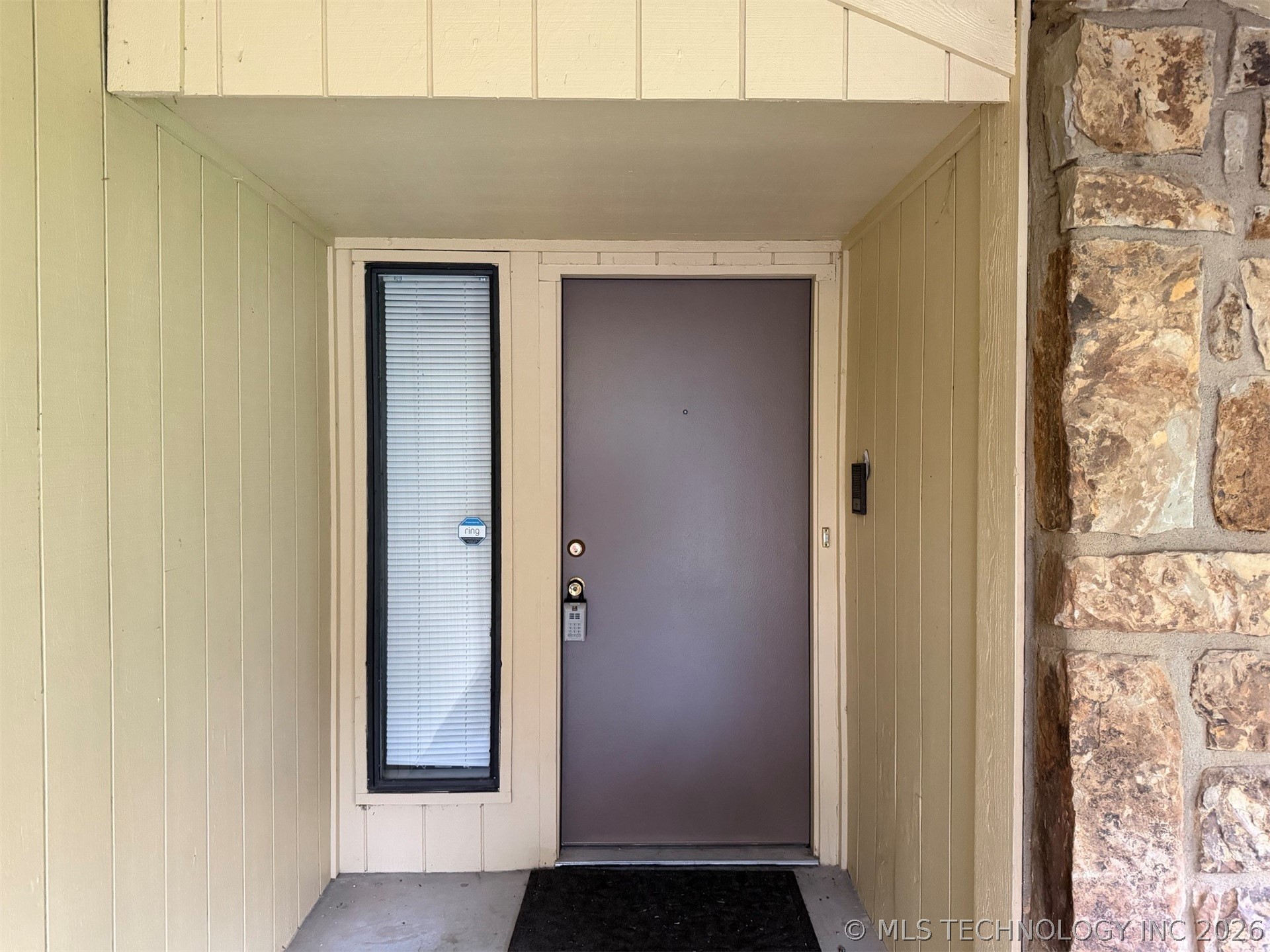 5935 E 79th Street Property Photo 4