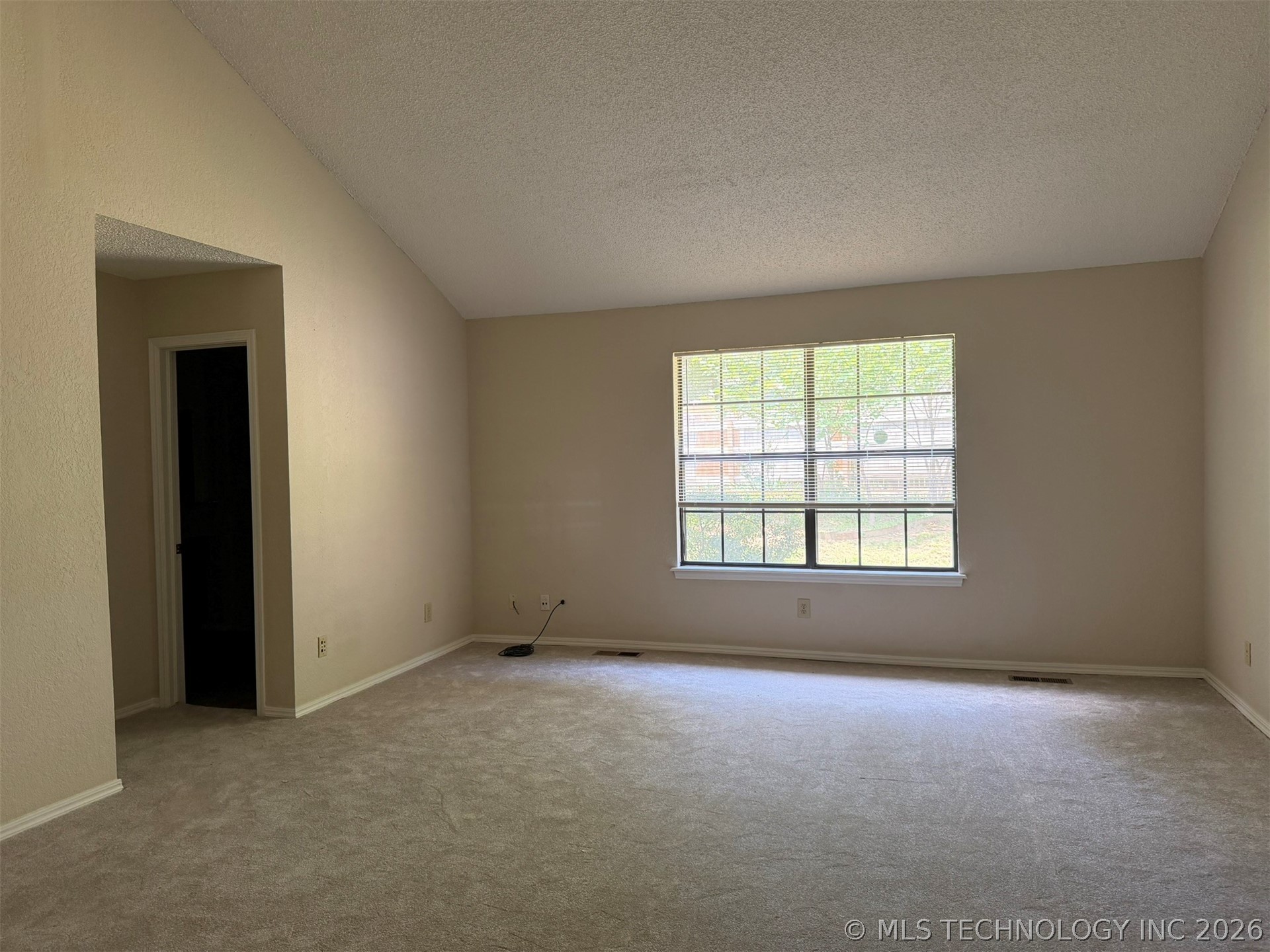 5935 E 79th Street Property Photo 28