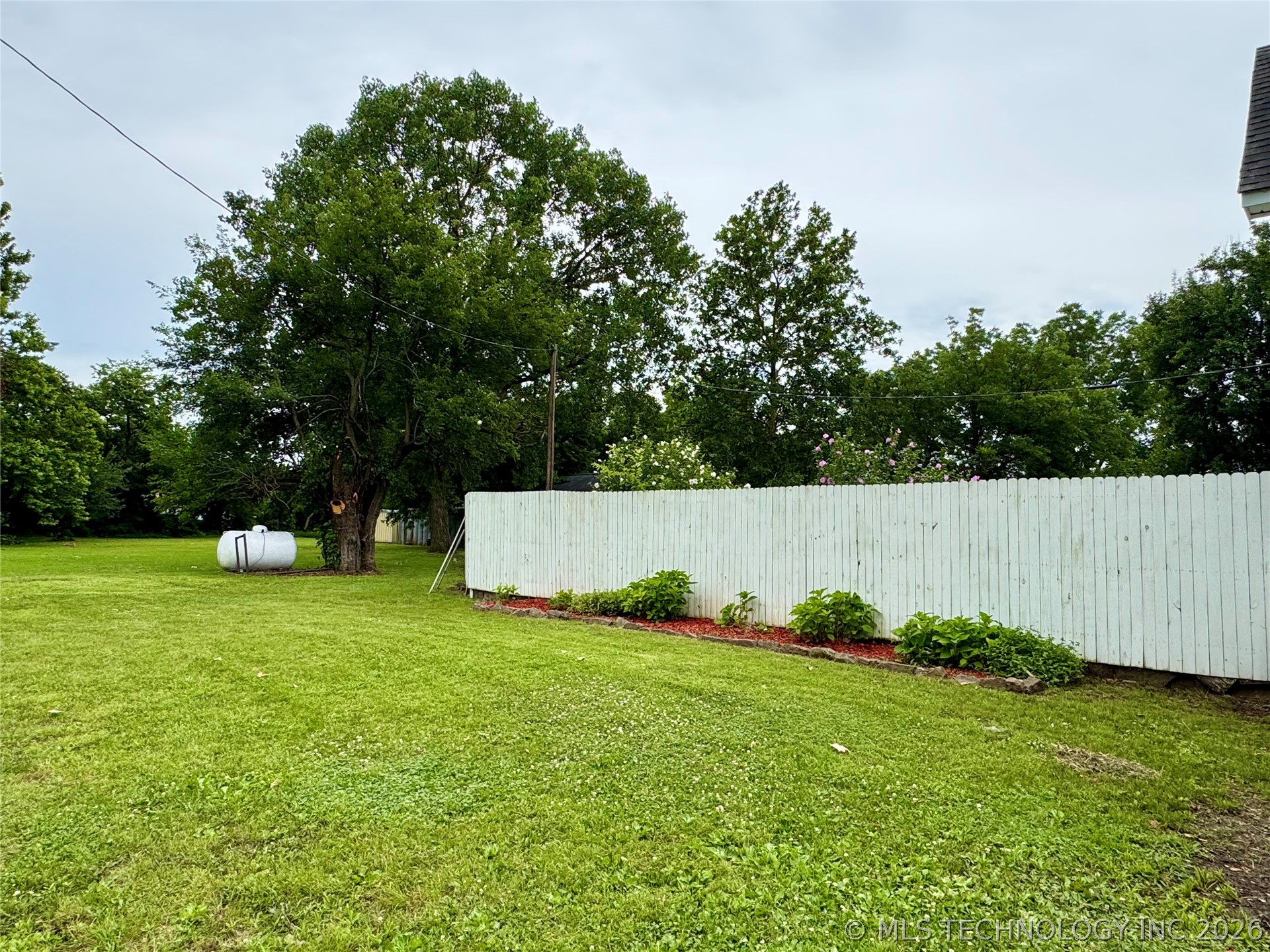 401 E Main Street Property Photo 55
