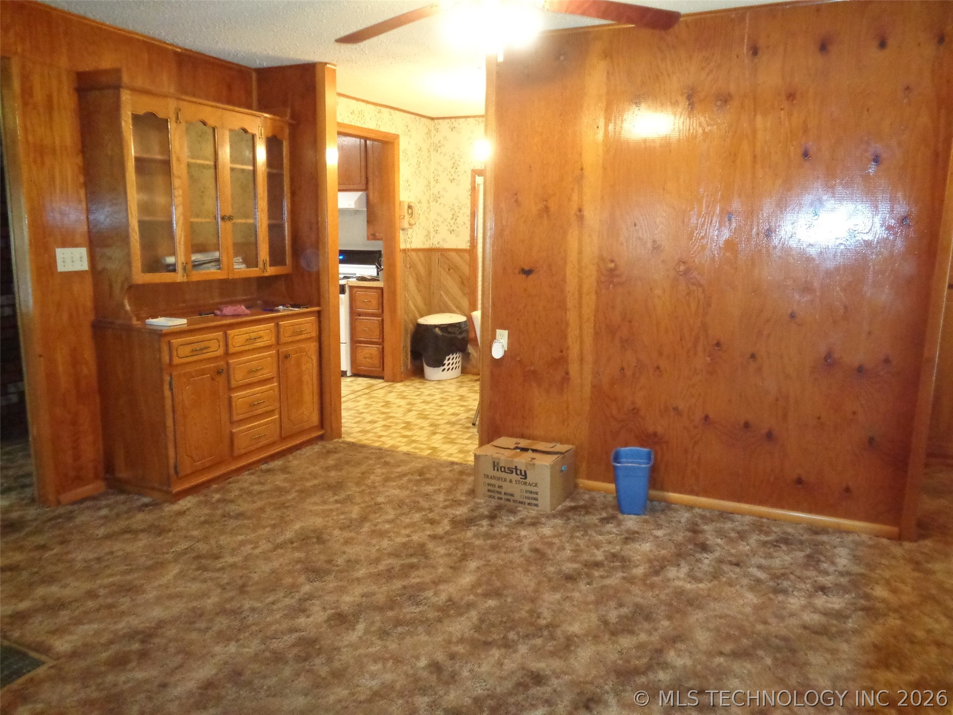211 Oak Avenue Property Photo 7
