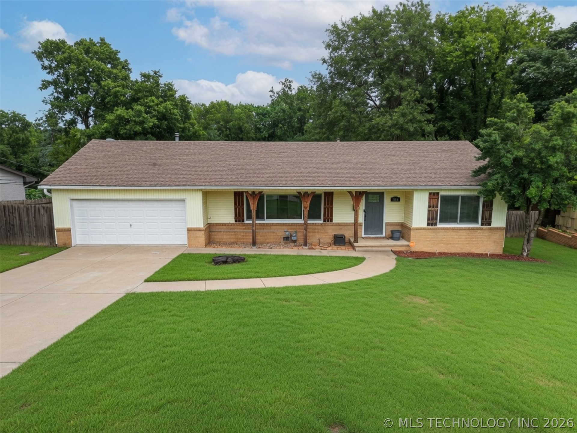 1604 Smysor Drive Property Photo