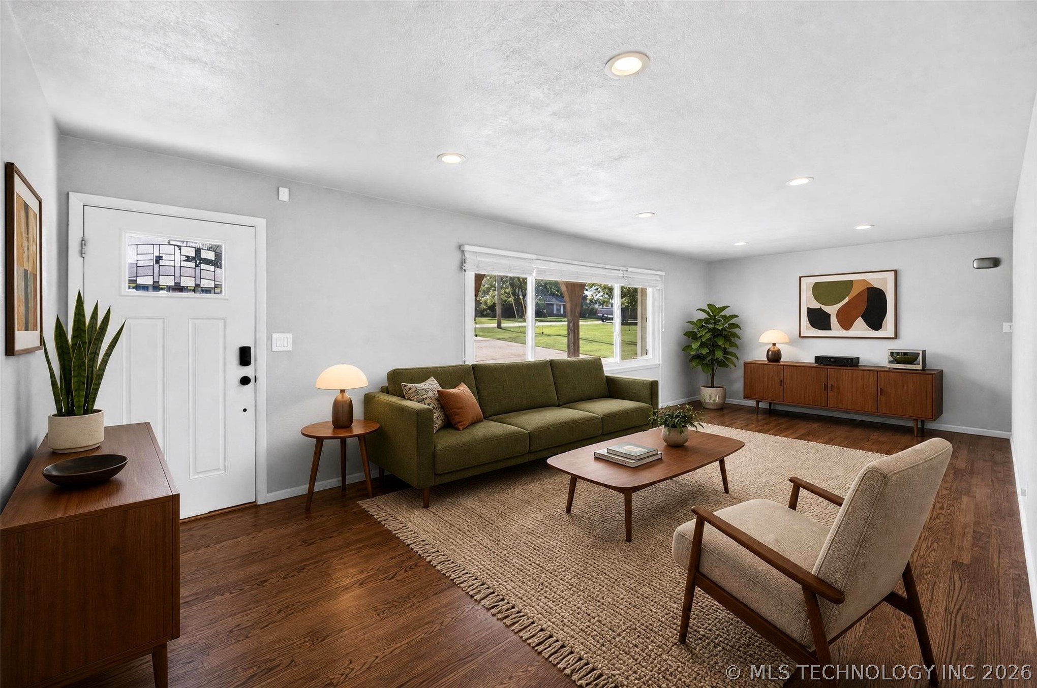 1604 Smysor Drive Property Photo 11