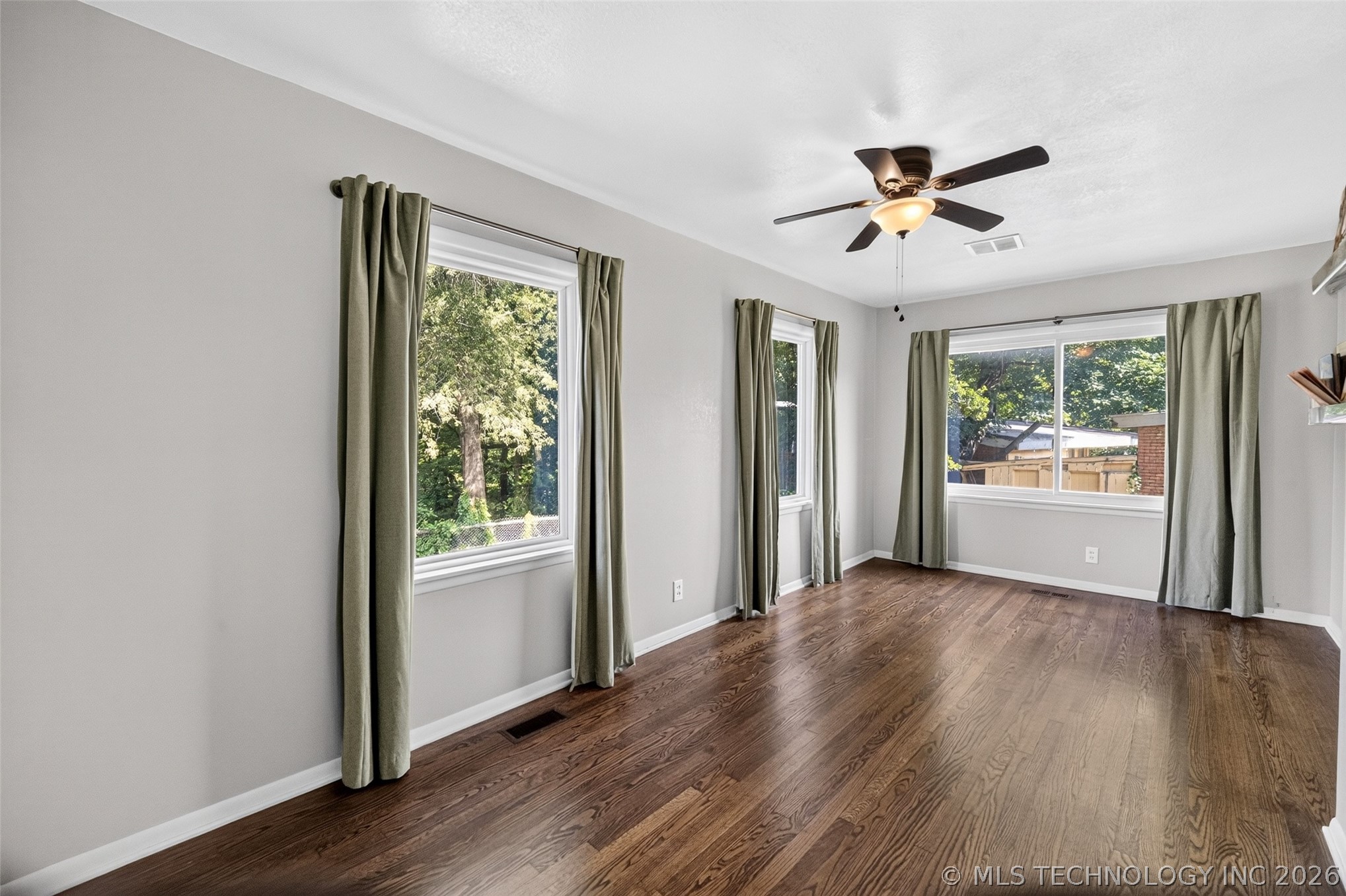 1604 Smysor Drive Property Photo 35