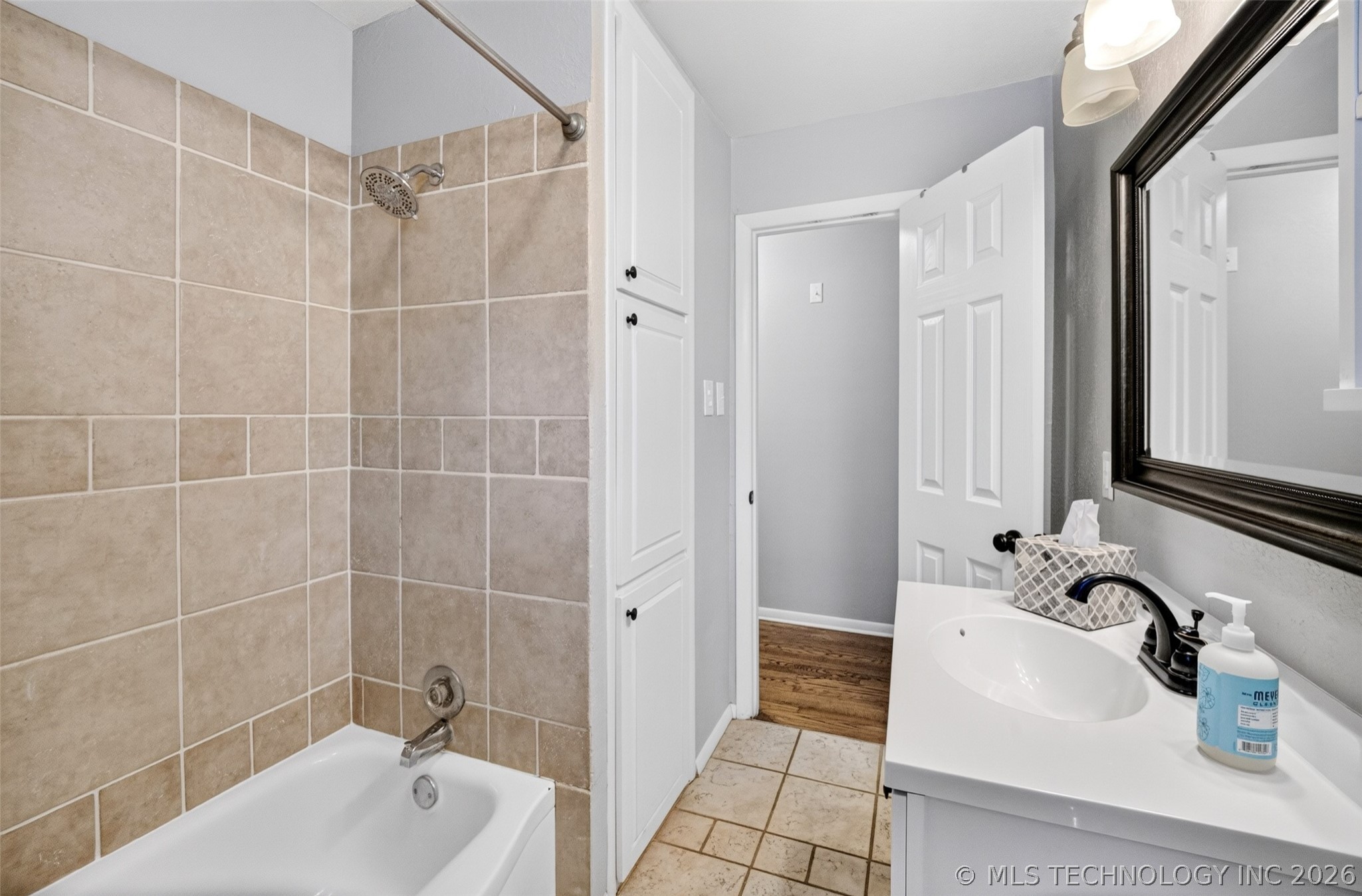 1604 Smysor Drive Property Photo 37
