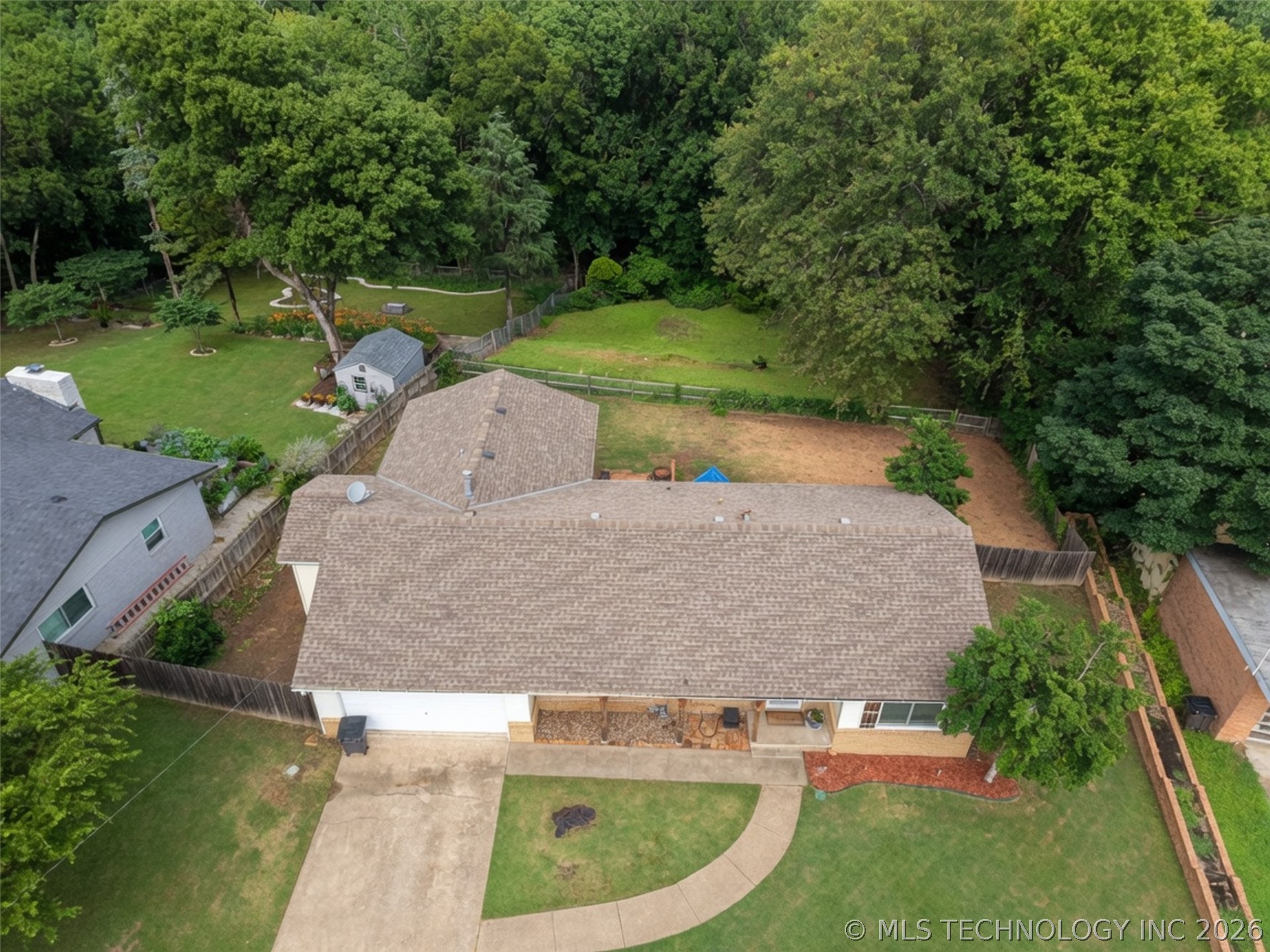 1604 Smysor Drive Property Photo 41