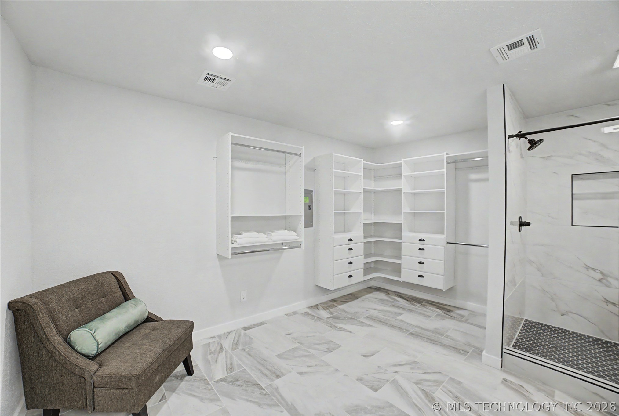 17074 E 107th Street N Property Photo 31