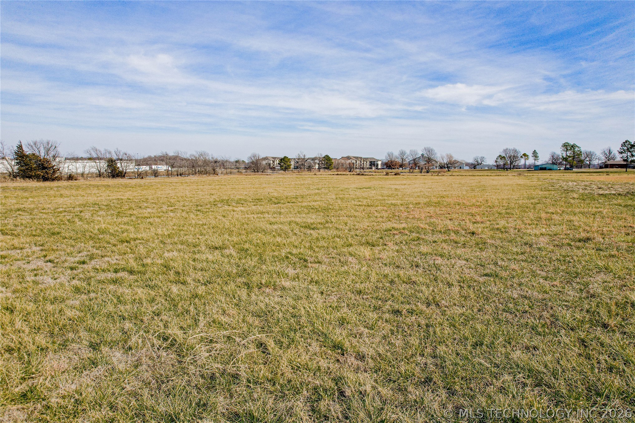 1409 S Wickham Road Property Photo 7