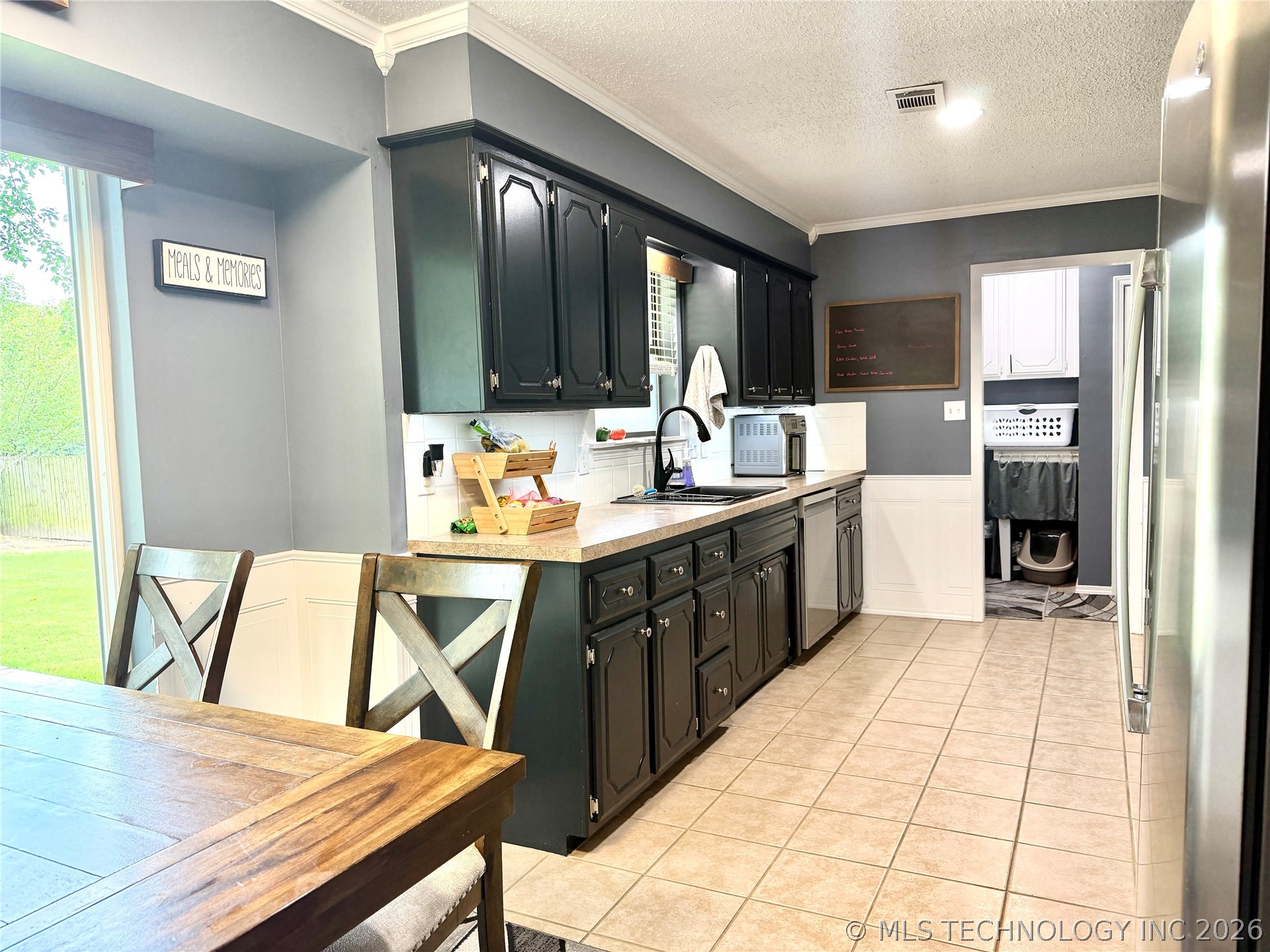 2513 Foliage Property Photo 19