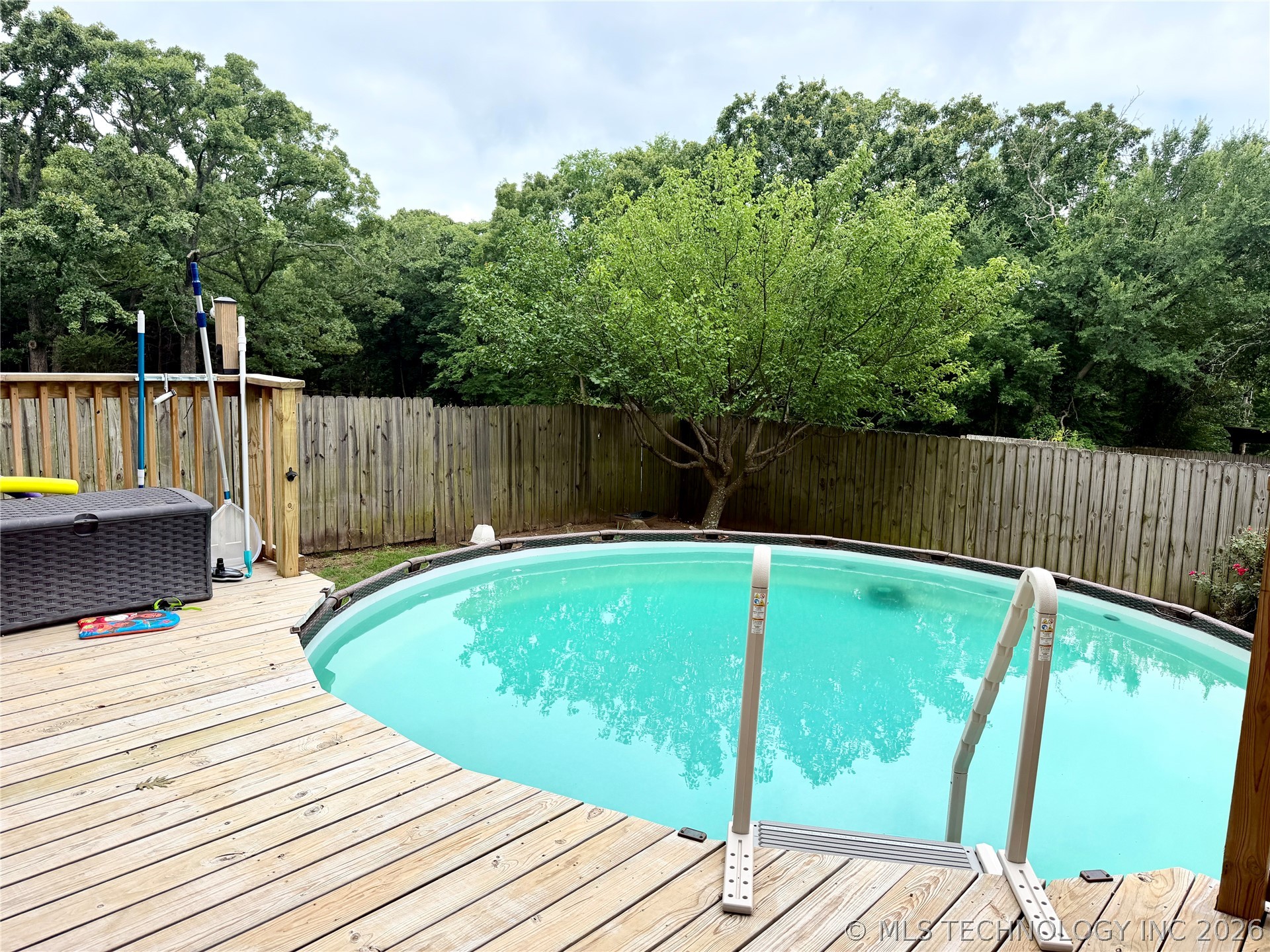 2513 Foliage Property Photo 57