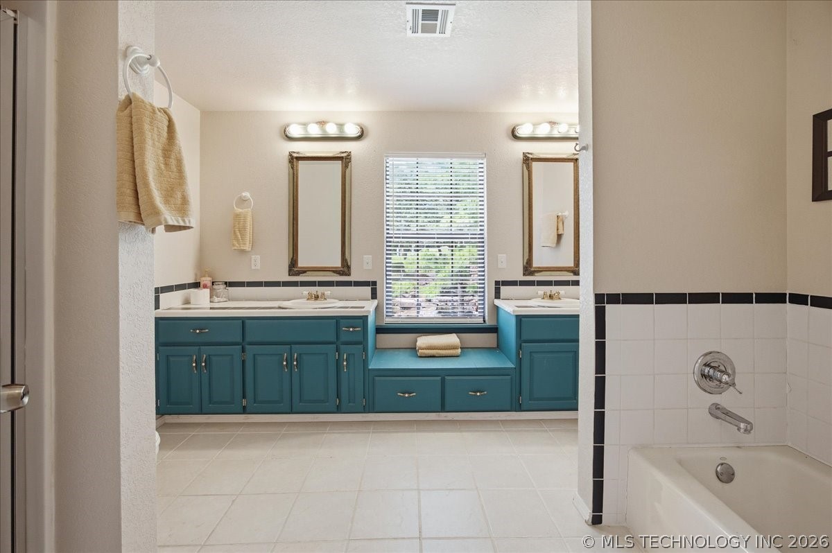 28400 W 51st Street Property Photo 62