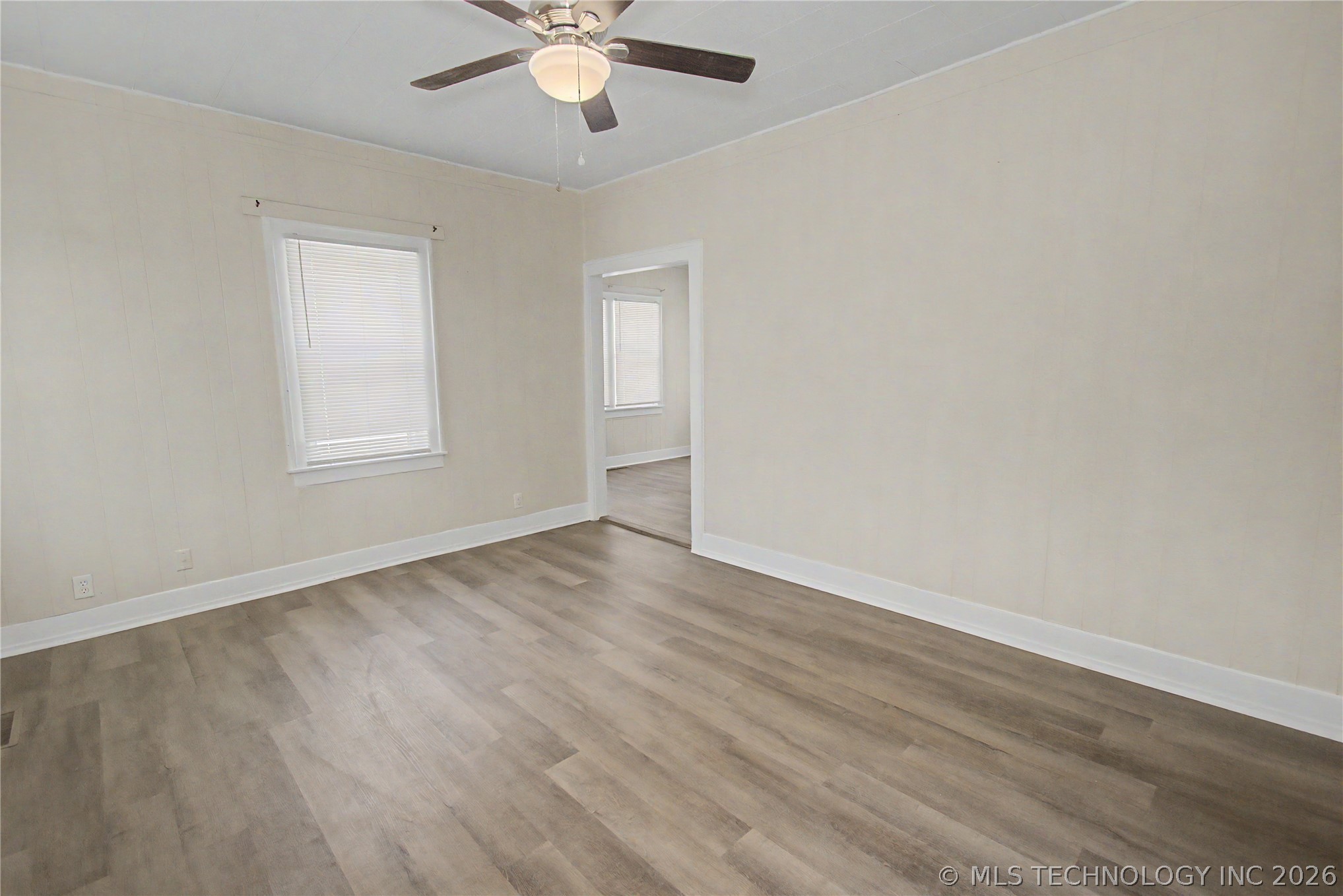 1523 Houston Street Property Photo 4