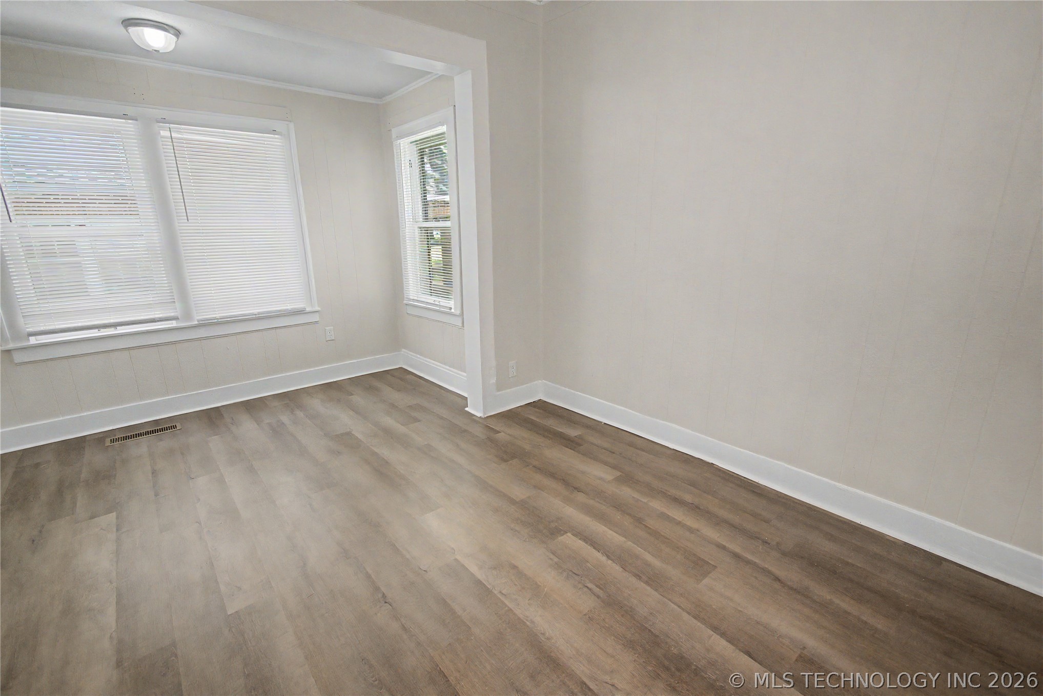 1523 Houston Street Property Photo 12