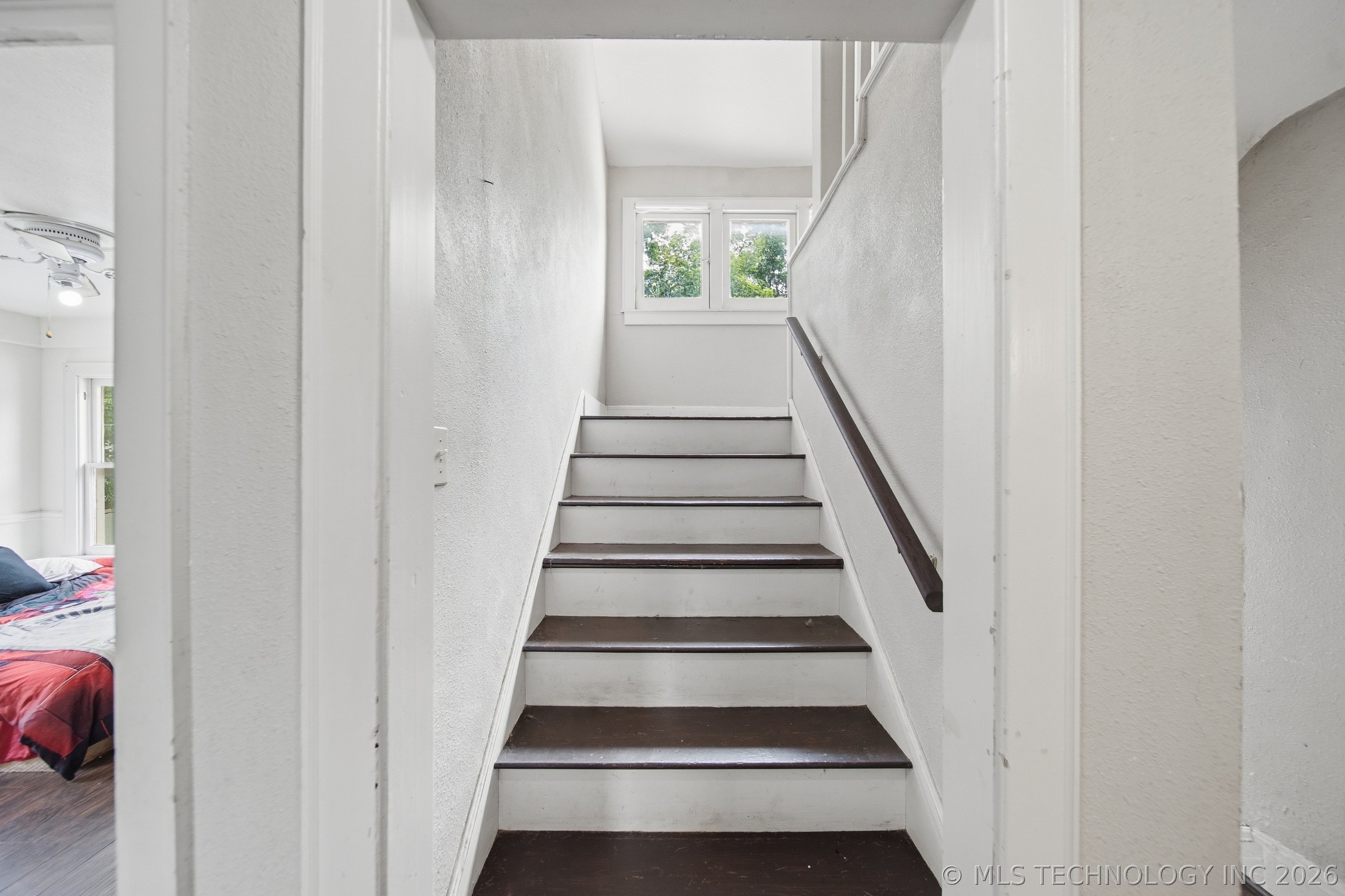 202 S Maple Street Property Photo 24